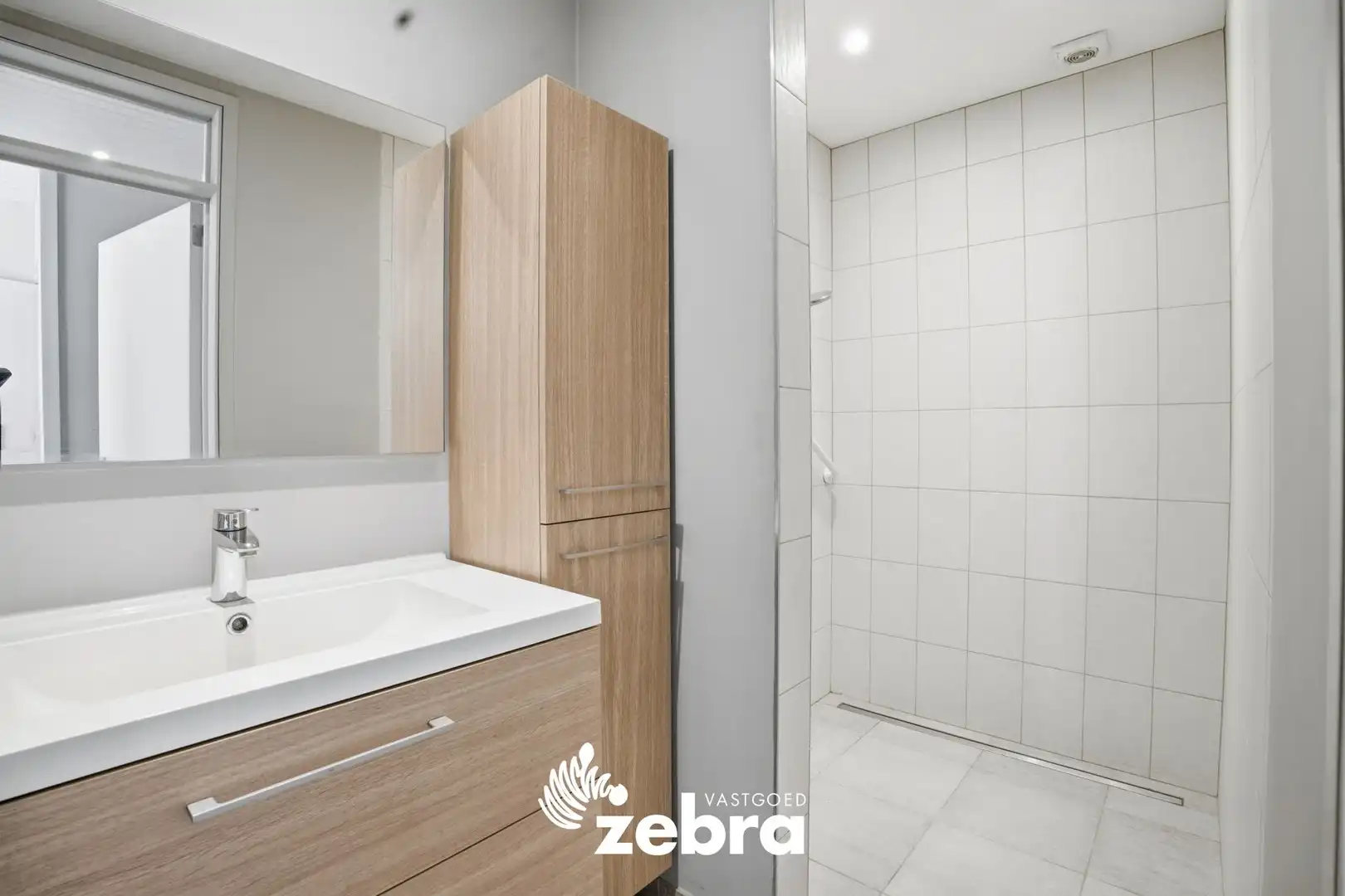 Twee (naast elkaar gelegen) woningen in centrum Ingelmunster! foto 5