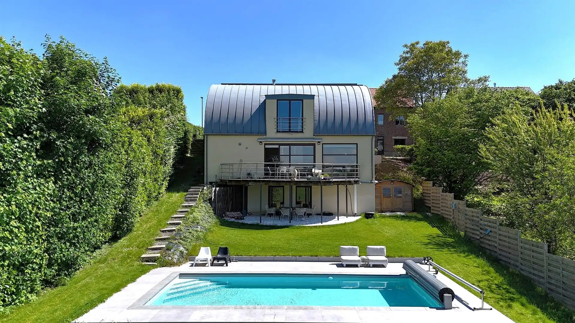 Unieke moderne split-levelvilla met zwembad op 17a83ca foto 20