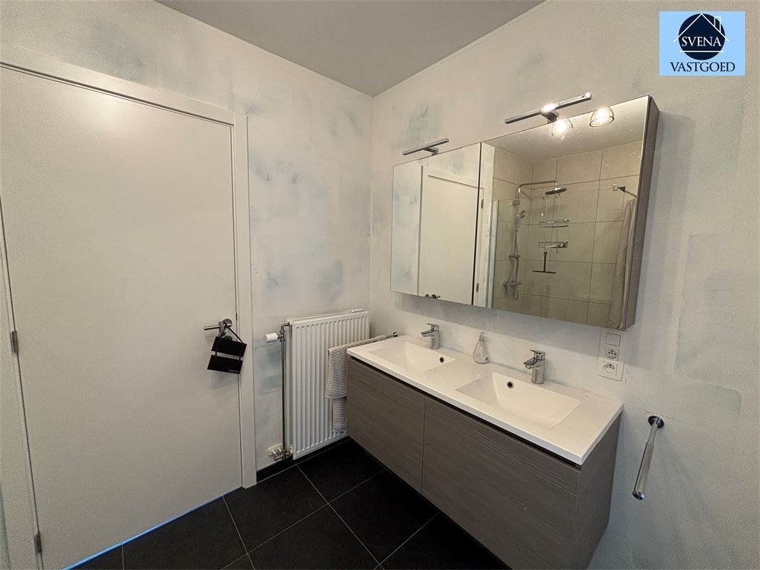 PRACHTIG APPARTEMENT MET 3 SLAAPKAMERS foto 11