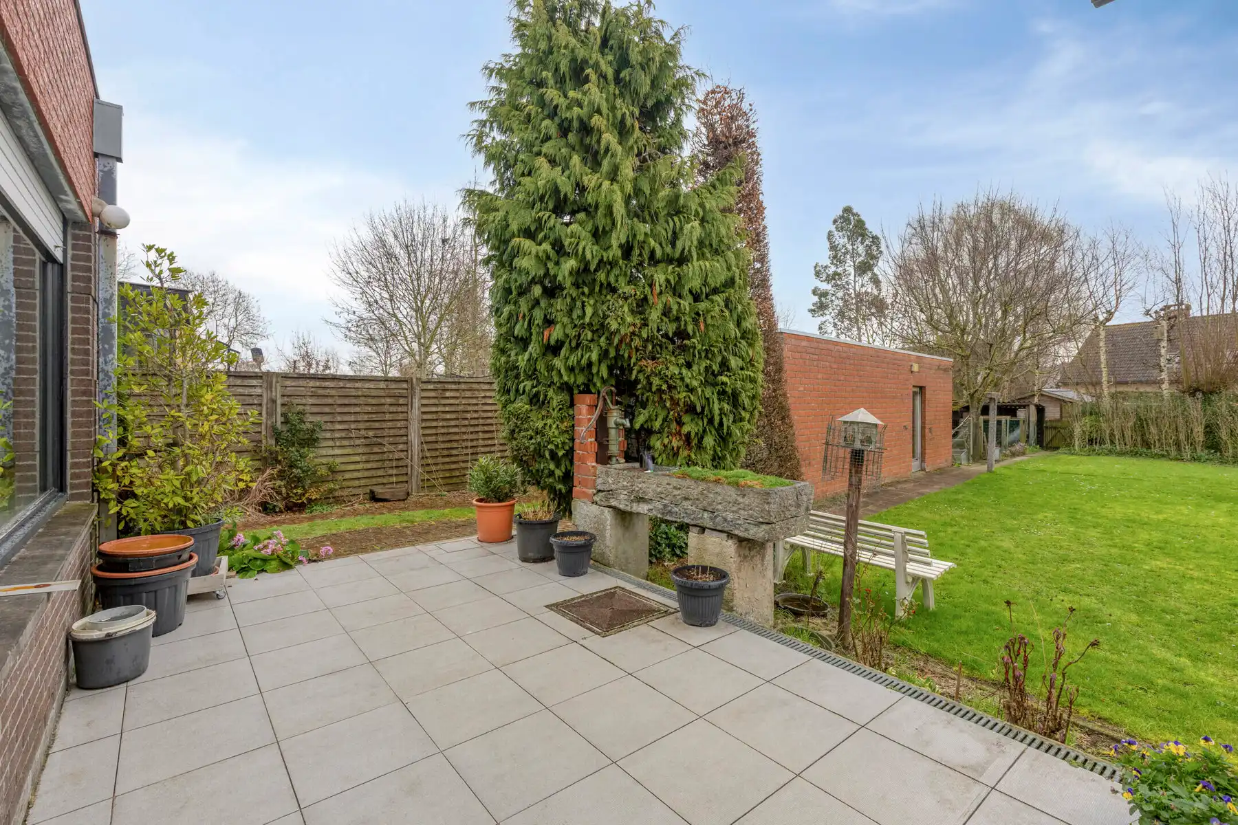 Kloeke woning met tuin en garage! foto 14