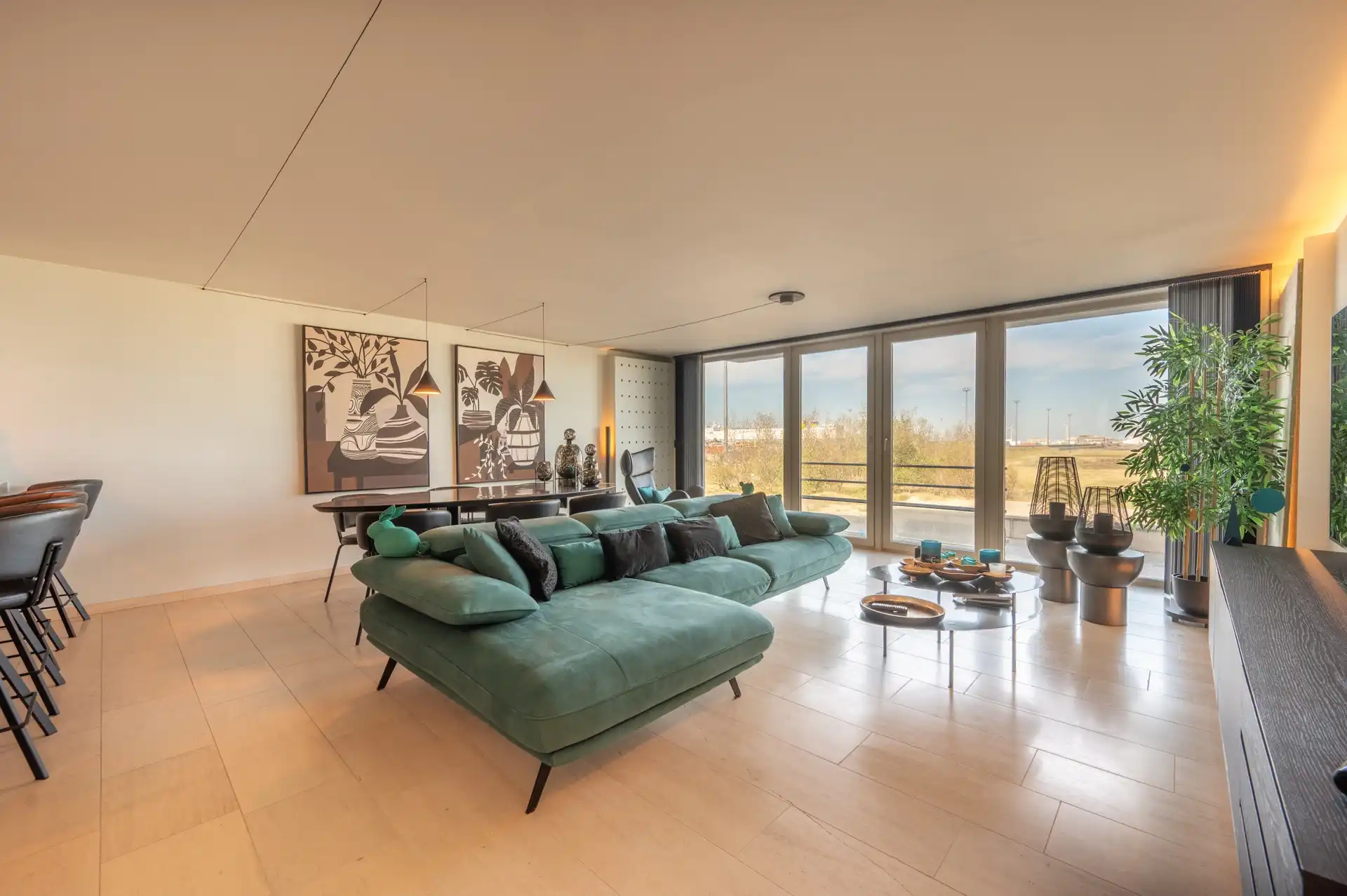 Frontaal zeezicht & zicht op natuurgebied – Orchidée (4SLPK) foto {{pictureIndex}}