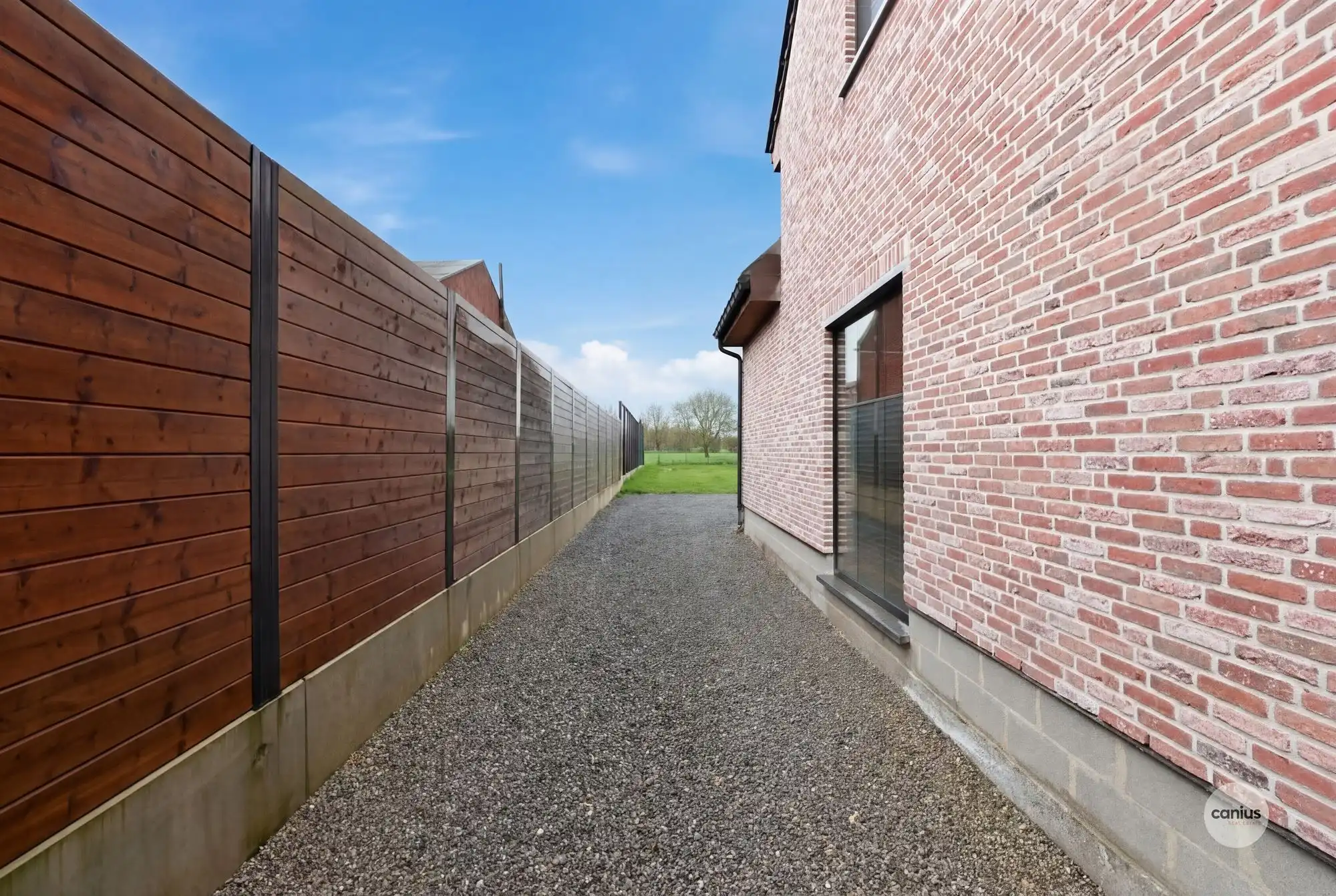 UITZONDERLIJKE WONING MET ZWEMBAD – MOGELIJKHEID ZELFSTANDIG BEROEP foto 36