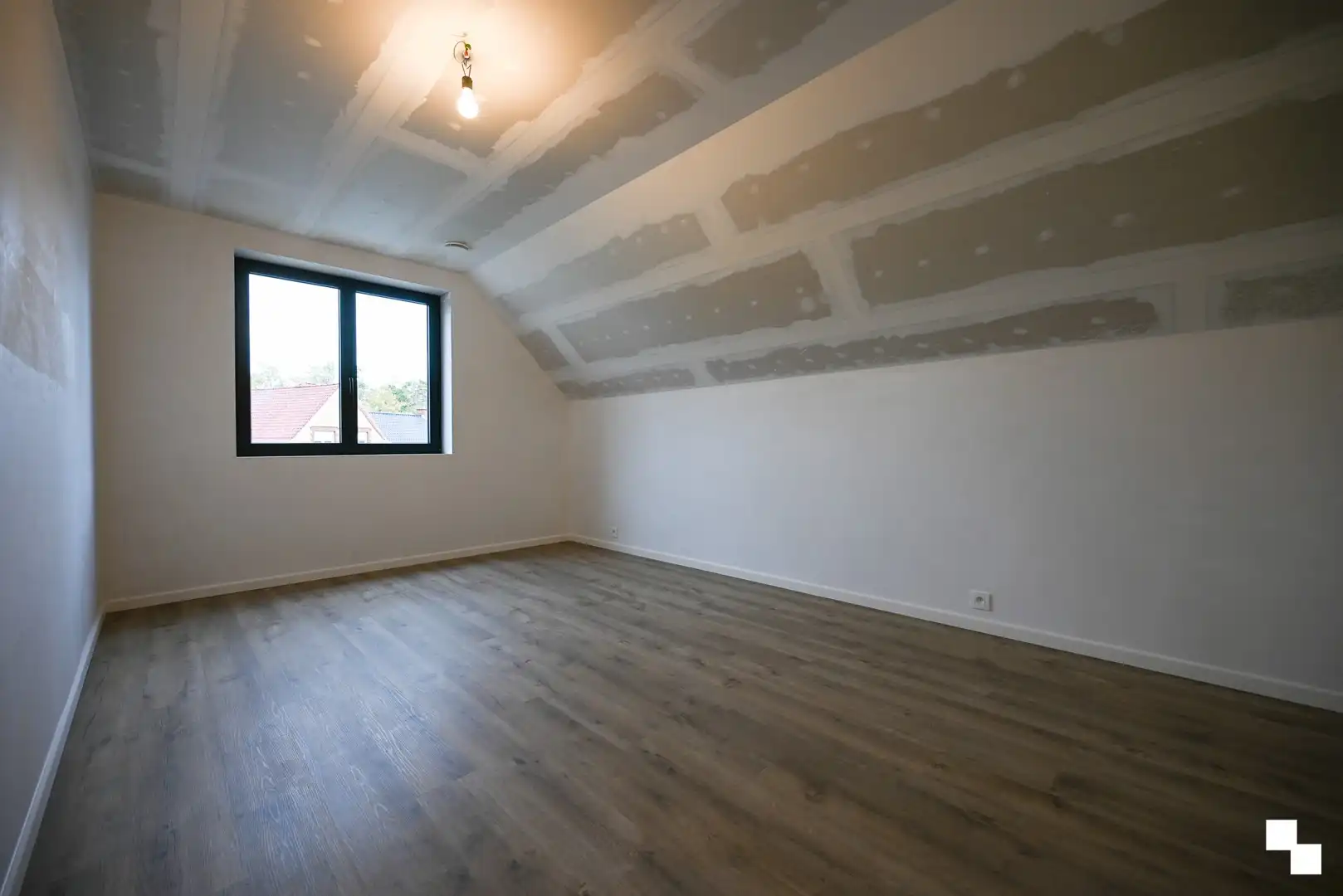 Uitzonderlijk ruime nieuwbouwwoning te Izegem foto 19