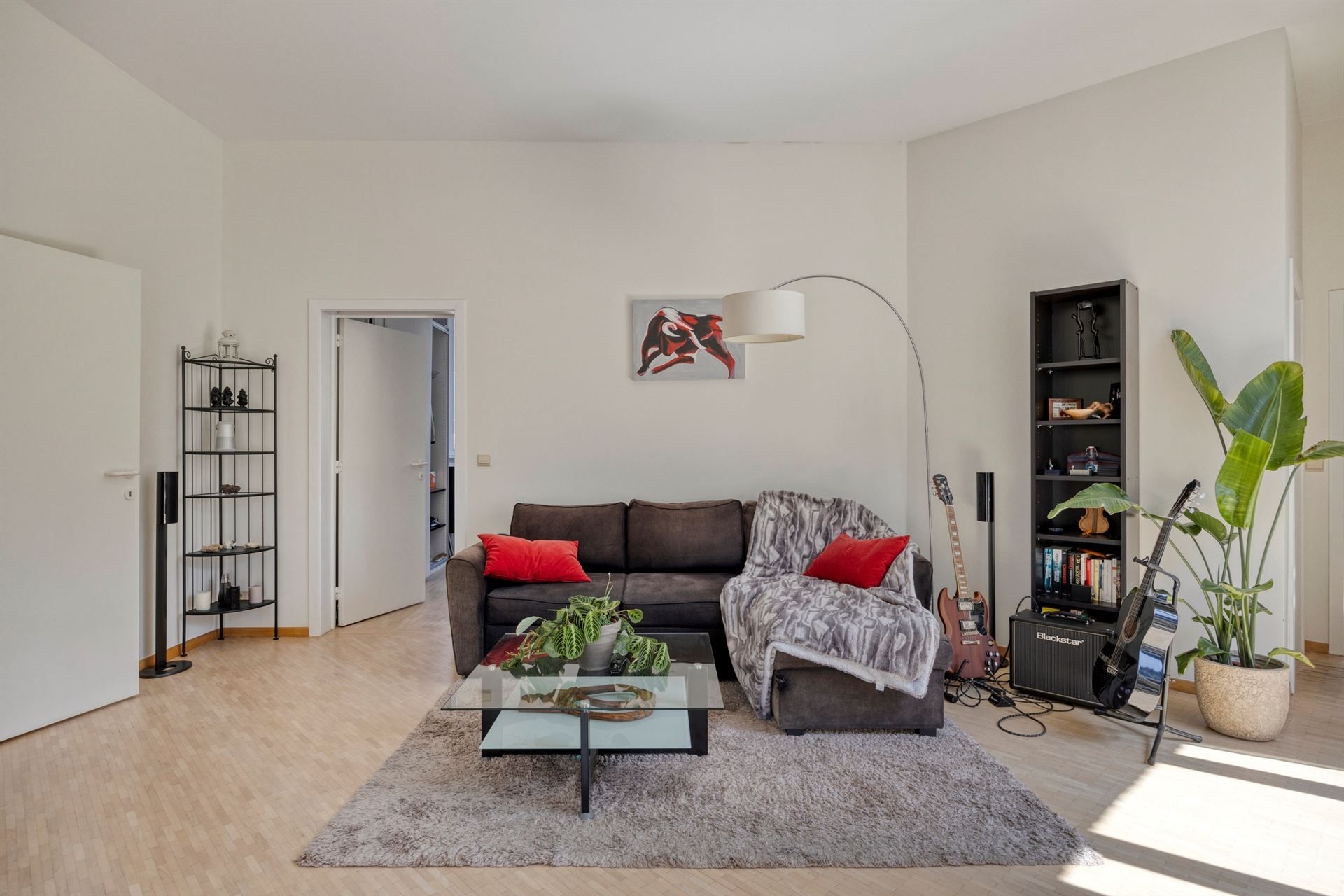 Prachtig 2-slaapkamers appartement nabij Louizalaan foto 10