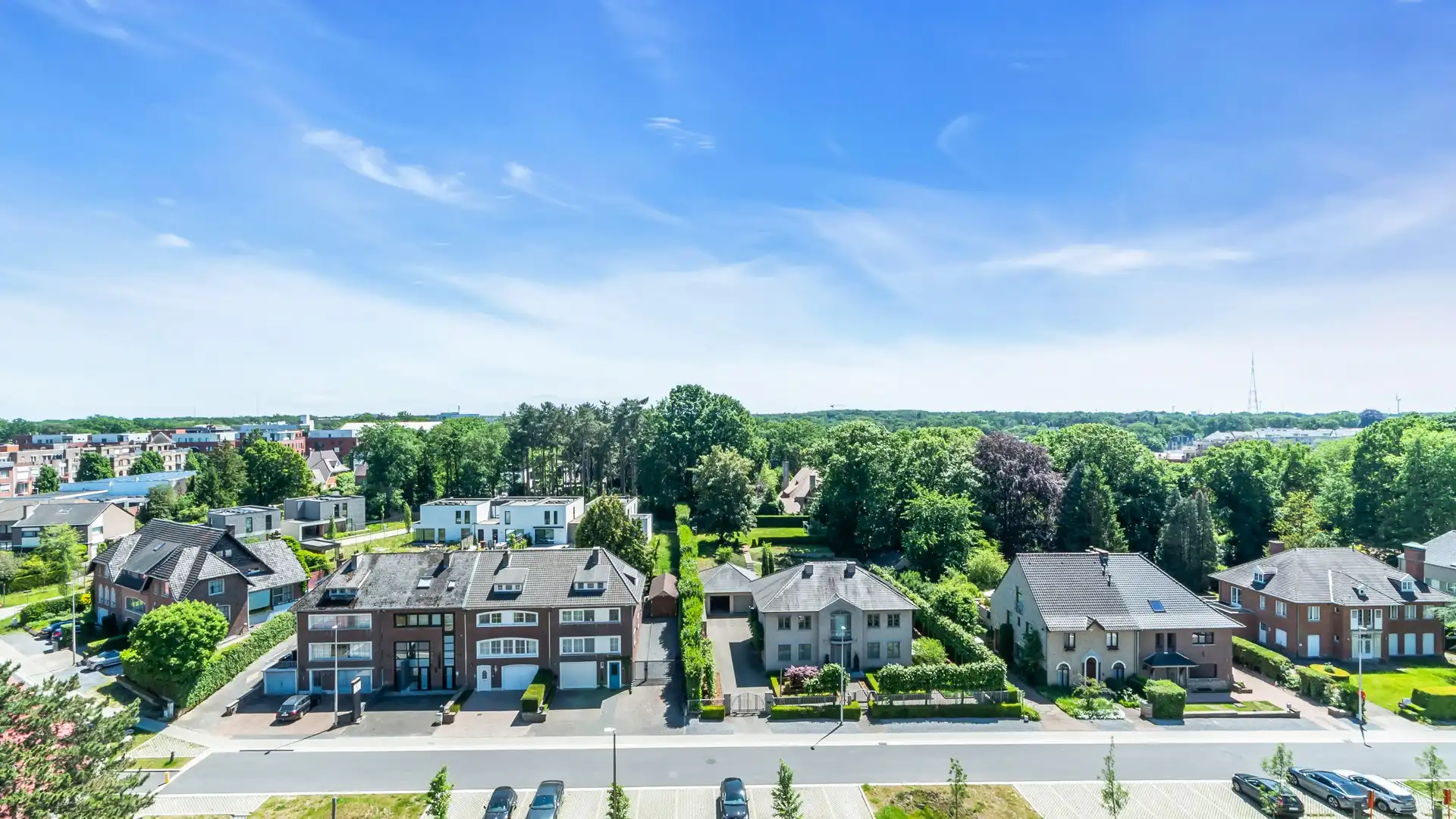 Instapklaar appartement met 2 slaapkamers in het centrum van Genk foto 28