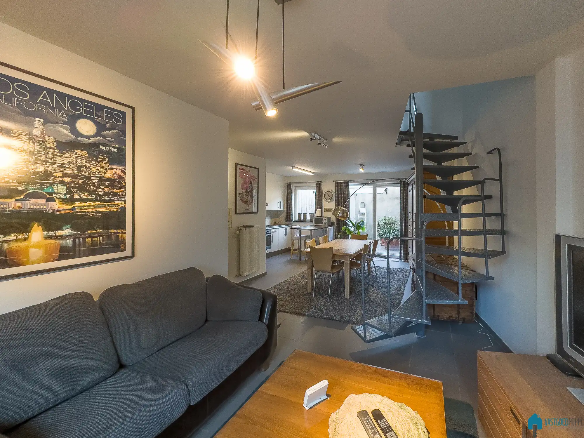 DUPLEX-APPARTEMENT TE HUUR foto 7