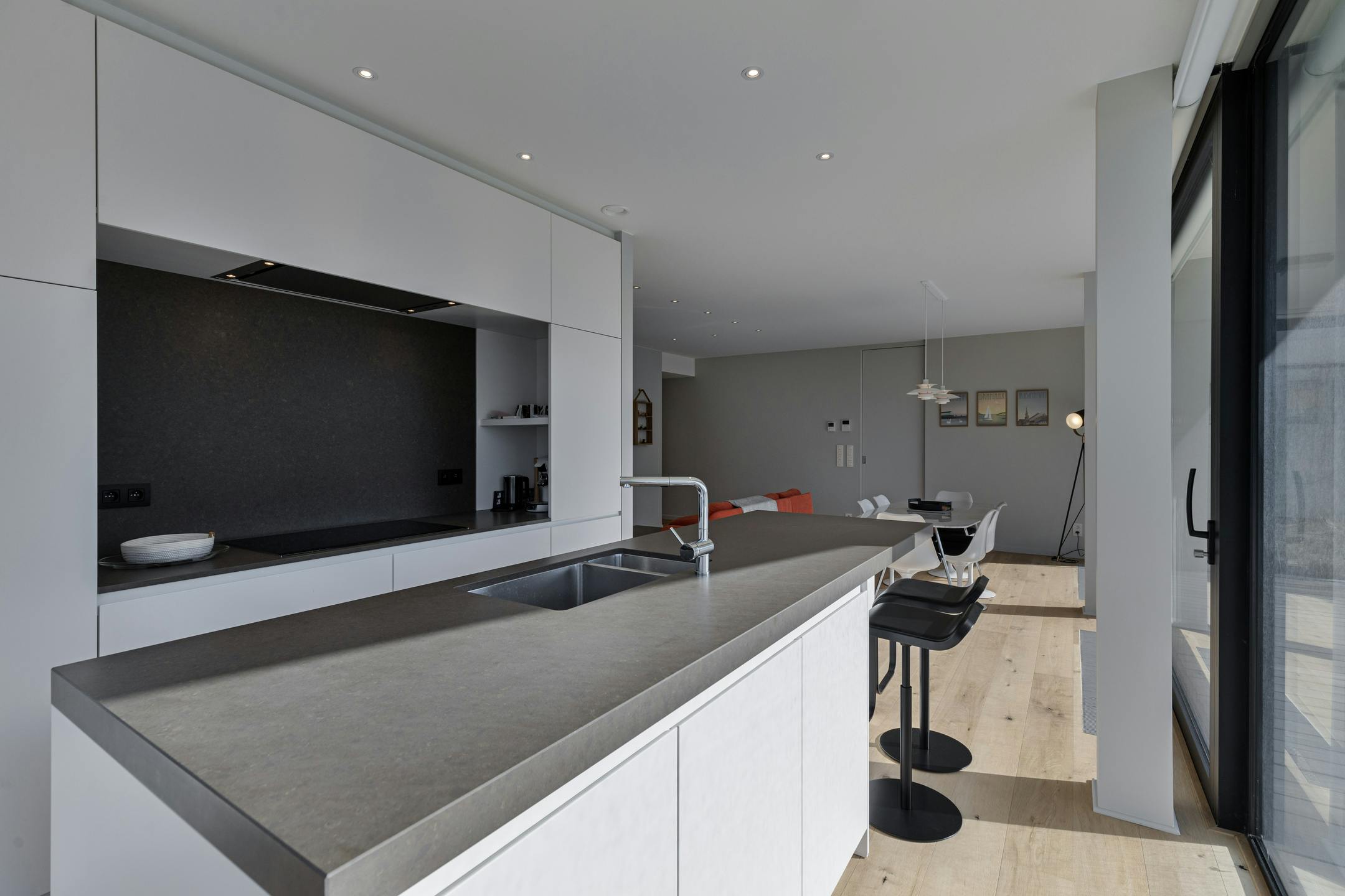 Recent appartement vlakbij zee met 2 slaapkamers in Sint-Idesbald foto 7