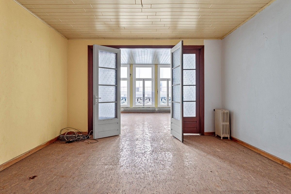 HERENHUIS met HANDEL en WONING te BRUGGE foto 15