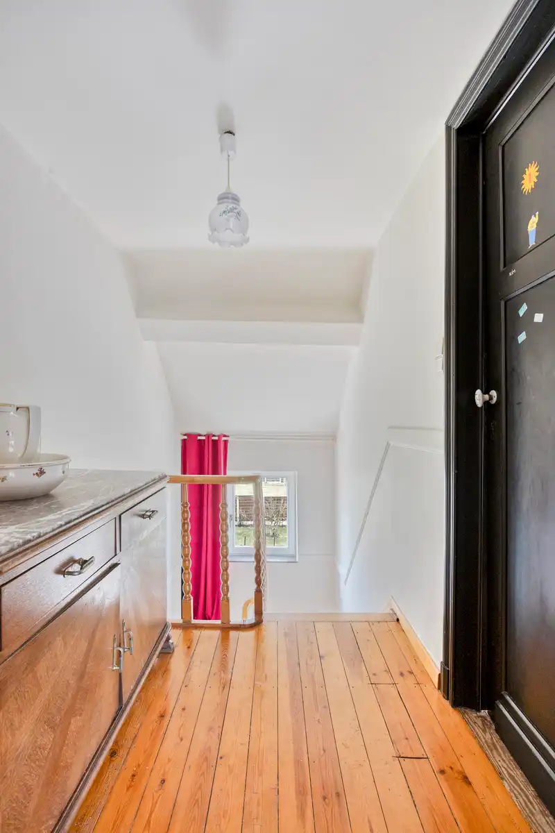 Instapklare, volledig gerenoveerde woning in het landelijke Mollem! foto 18