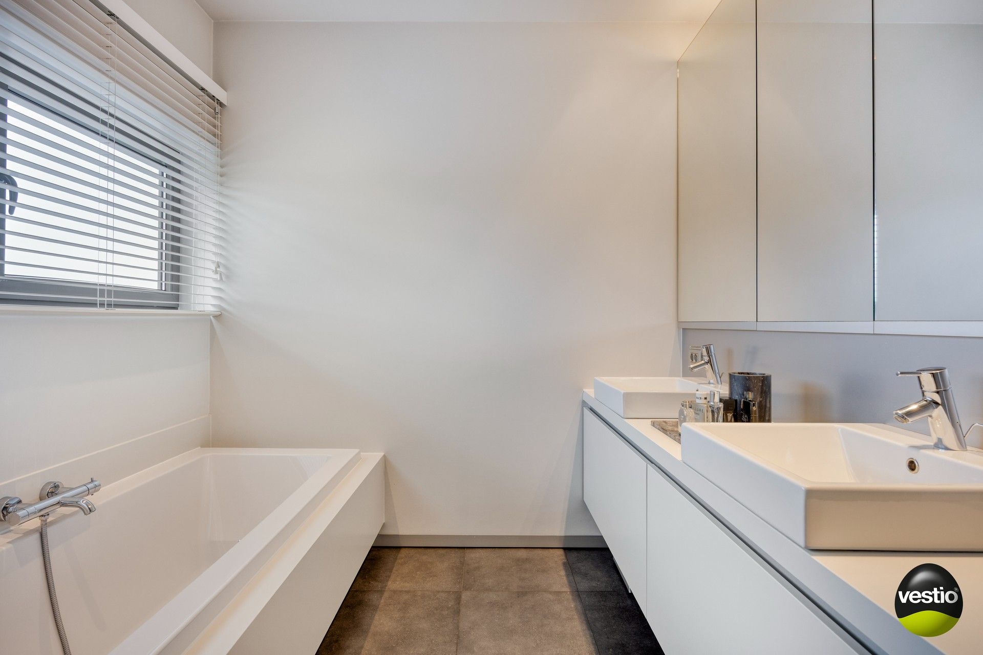 EXCLUSIEF PENTHOUSE OP 2 MIN VAN BILZEN CENTRUM foto 26