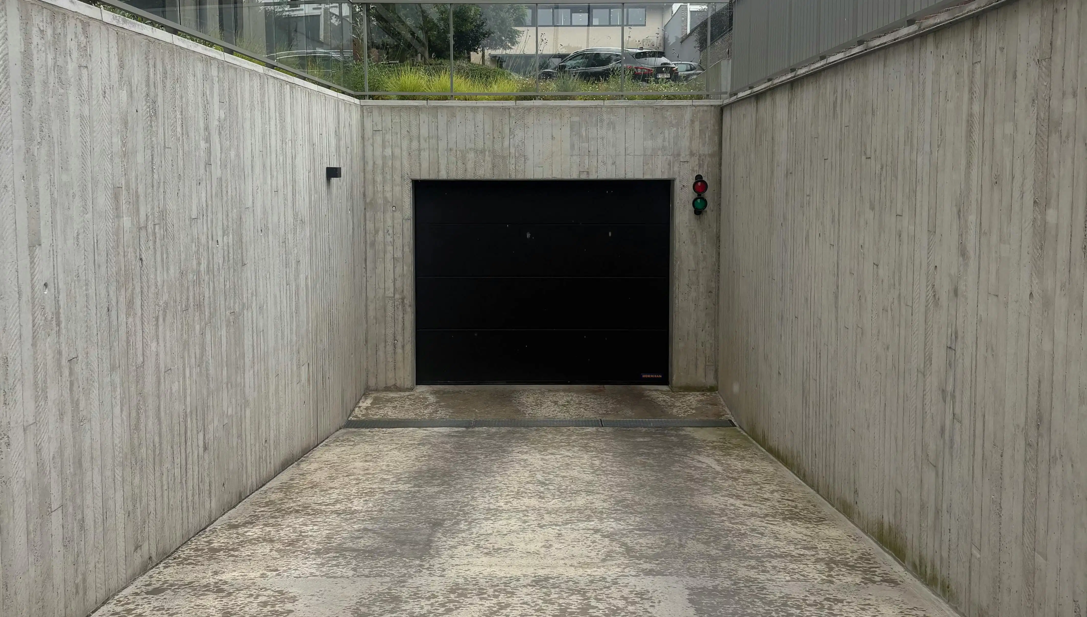 Ondergrondse parkeerplaats te koop in Harelbeke foto 4