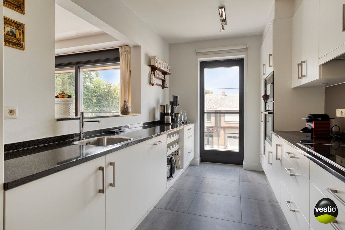 LUXUEUS APPARTEMENT VAN 147M² MET 2 SLK EN RUIM TERRAS IN CENTRUM. foto 19