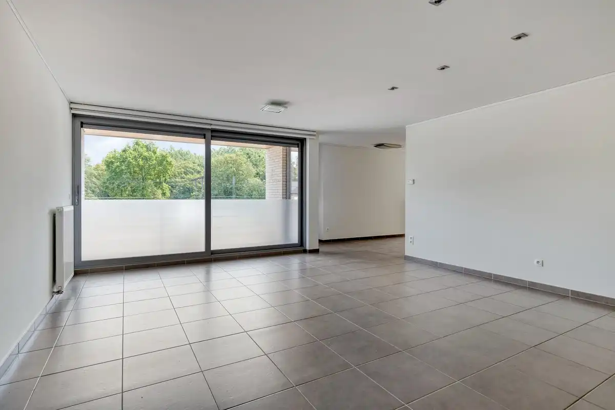 Instapklaar appartement met 2 slaapkamers en royale terrassen te Hoeselt foto 3