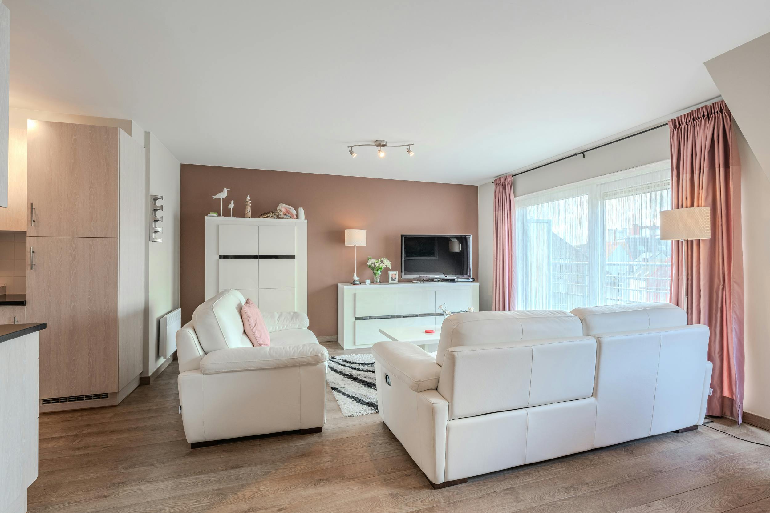 Prachtig duplexappartement met 2 volwaardige slaapkamers foto 9