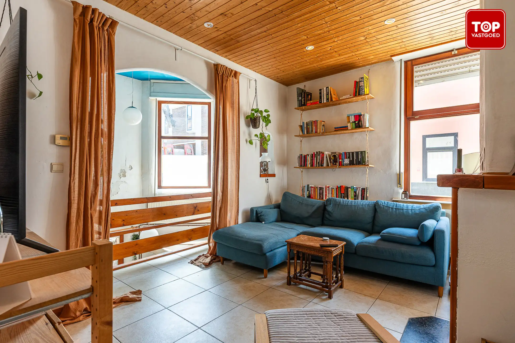 Charmante hoekwoning met 2 slaapkamers nabij centrum Gent foto 4