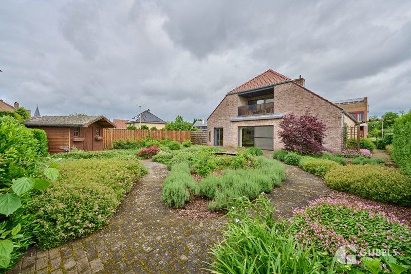 Dubbelwoonst met 2 huisnummers, mogelijk te gebruiken als kangoeroewoning, gelegen in Grote-Brogel. foto 7