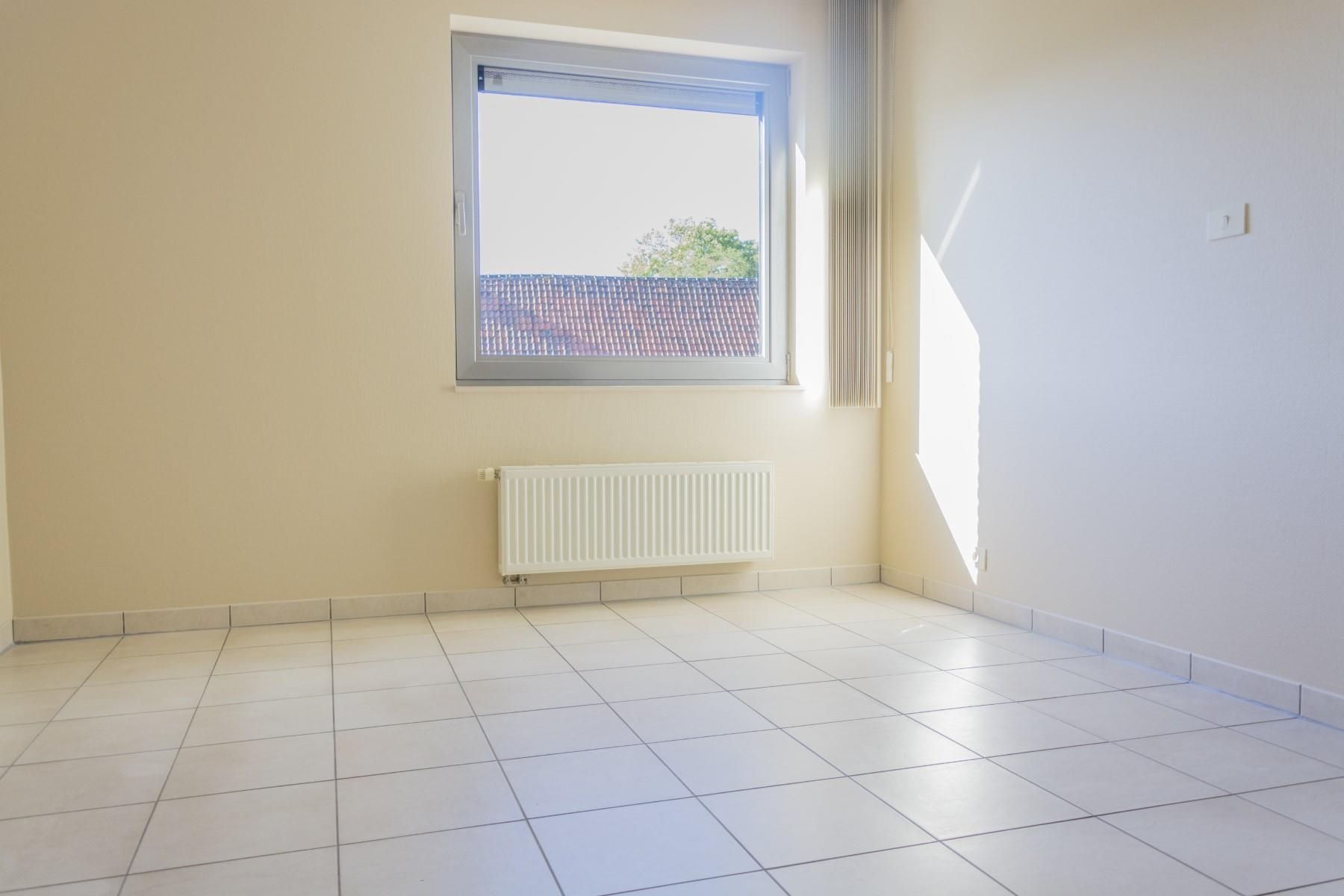 Ruim appartement aan het station met twee terrassen foto 16