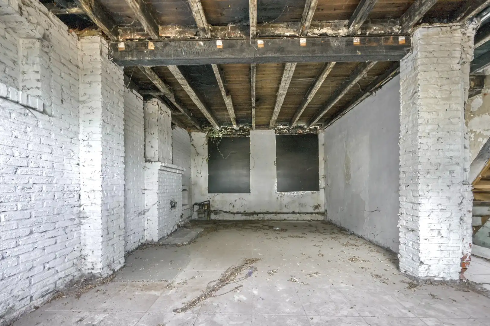 Te renoveren woning in doodlopende straat foto 6