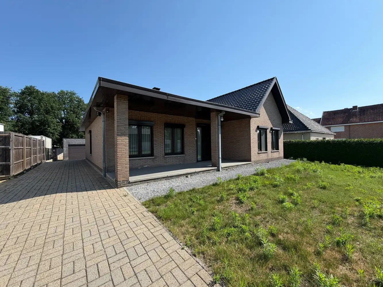 Vrijstaande gezinswoning met royale tuin op toplocatie nabij De Wijers te Zonhoven foto 2