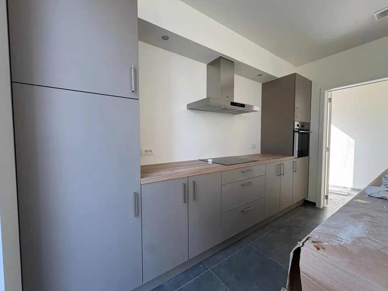 Nieuwbouwwoning met 3 slaapkamers + zonnige tuin in het centrum van Varsenare foto 6