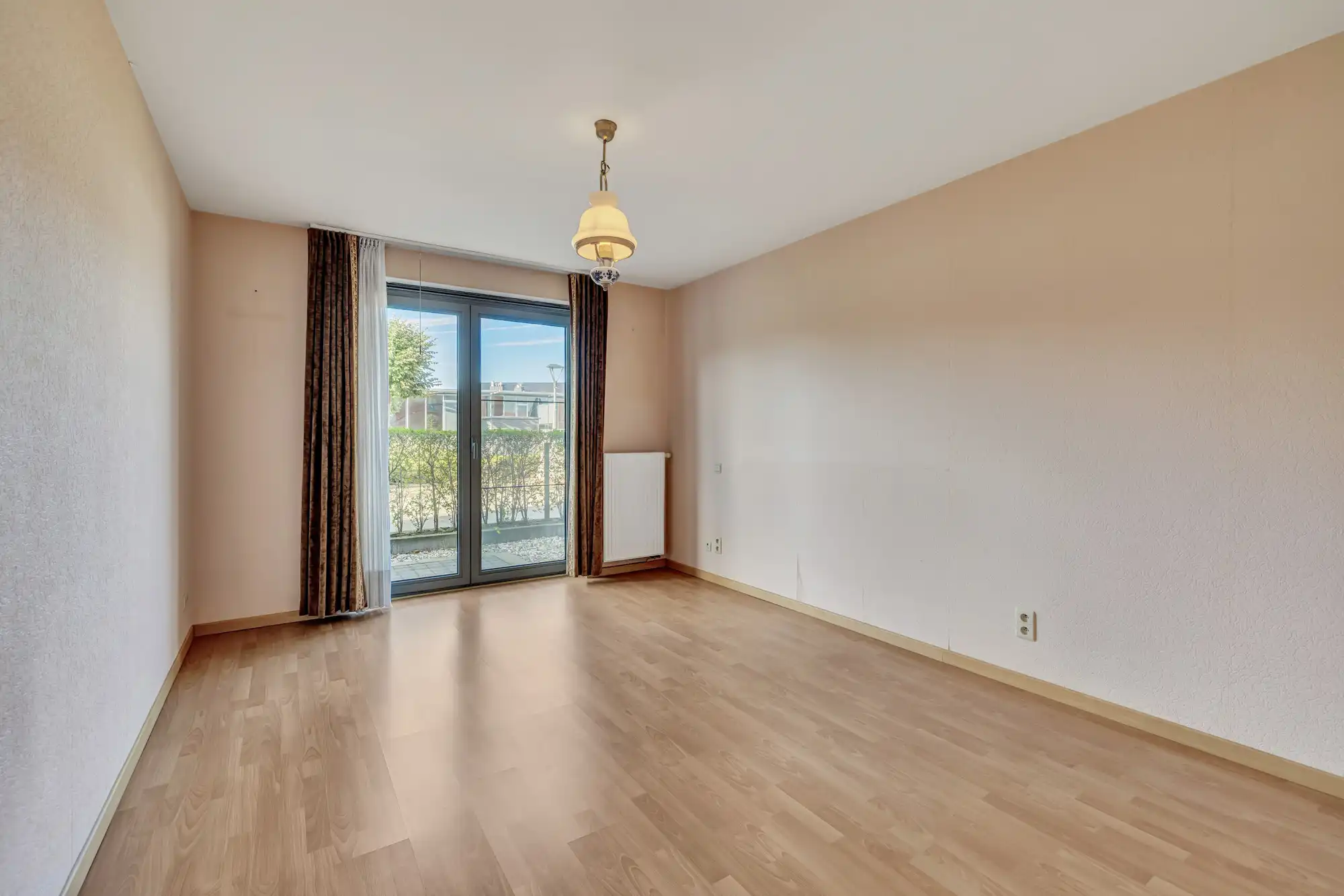 Ruim appartement met ruime garage en twee terrassen foto 12