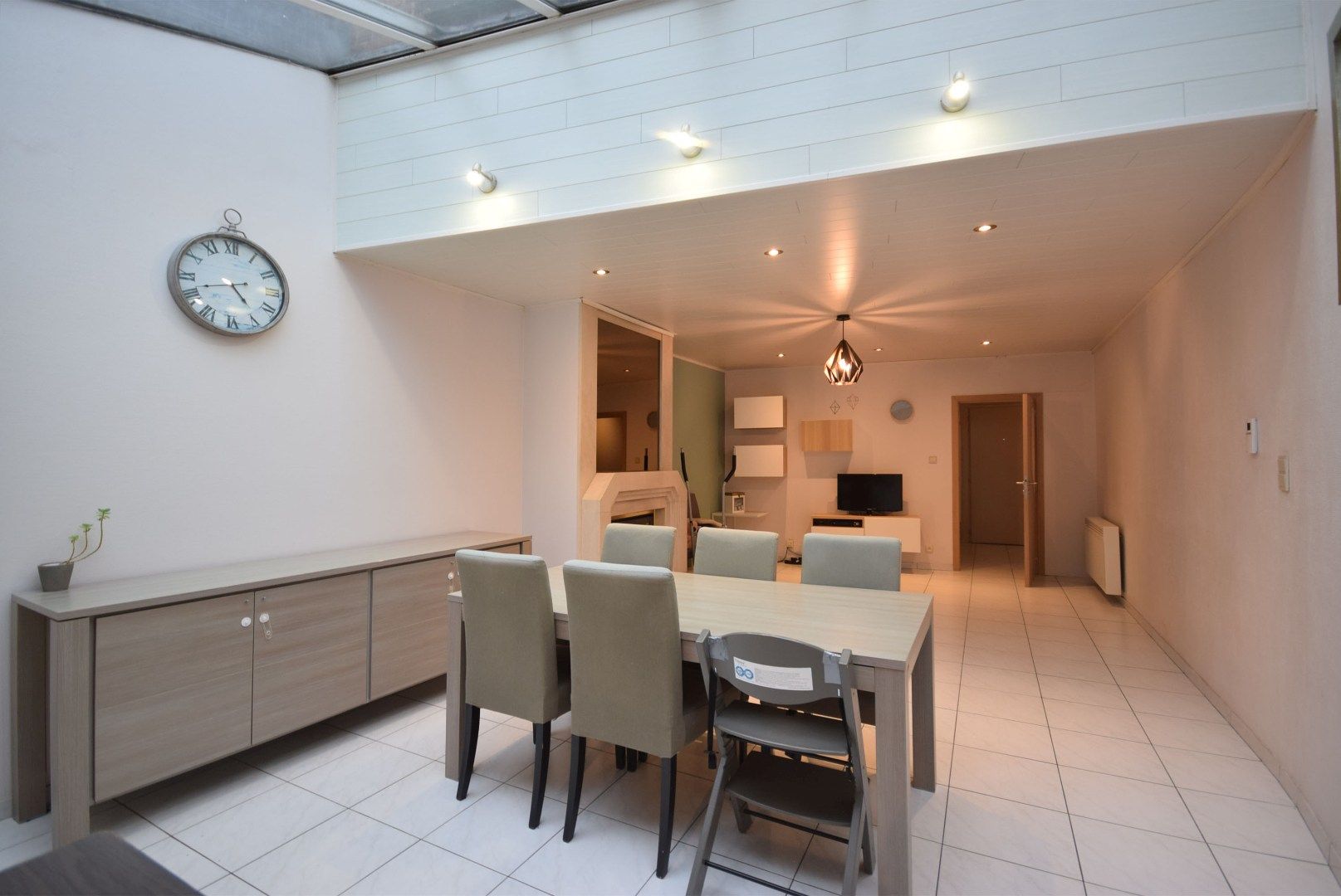 Charmante instapklare woning met stadstuin en twee slaapkamers  foto 4