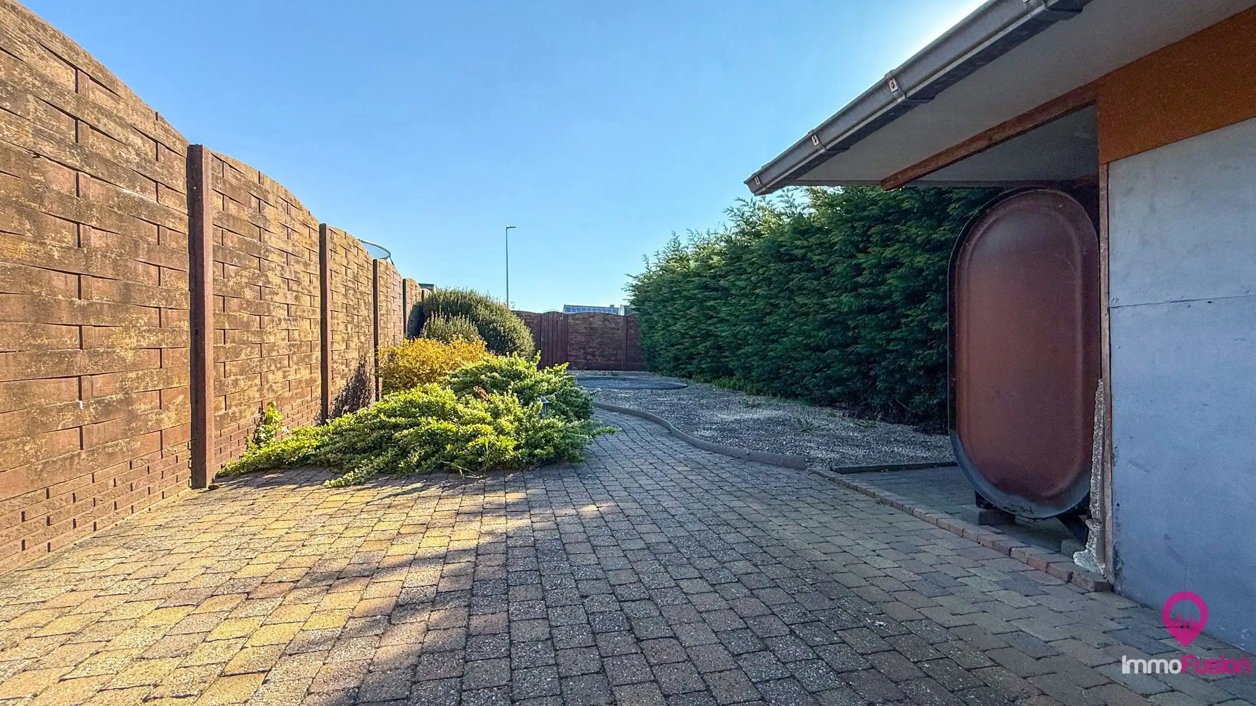 Woning met mogelijkheden, klaar voor een nieuwe toekomst! foto 18