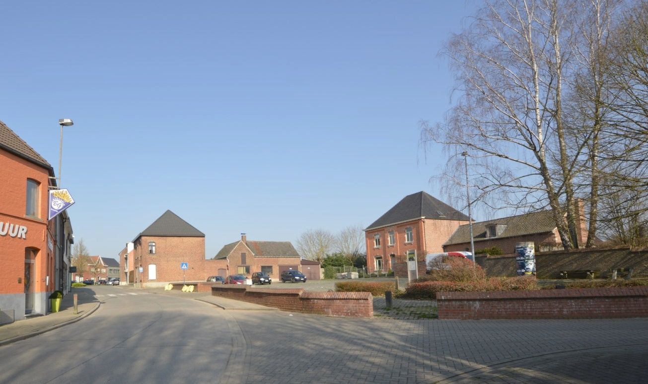 CHARMANTE HOEVE AAN DE KERK IN OUTER ('BOERKENSHOF') foto 32