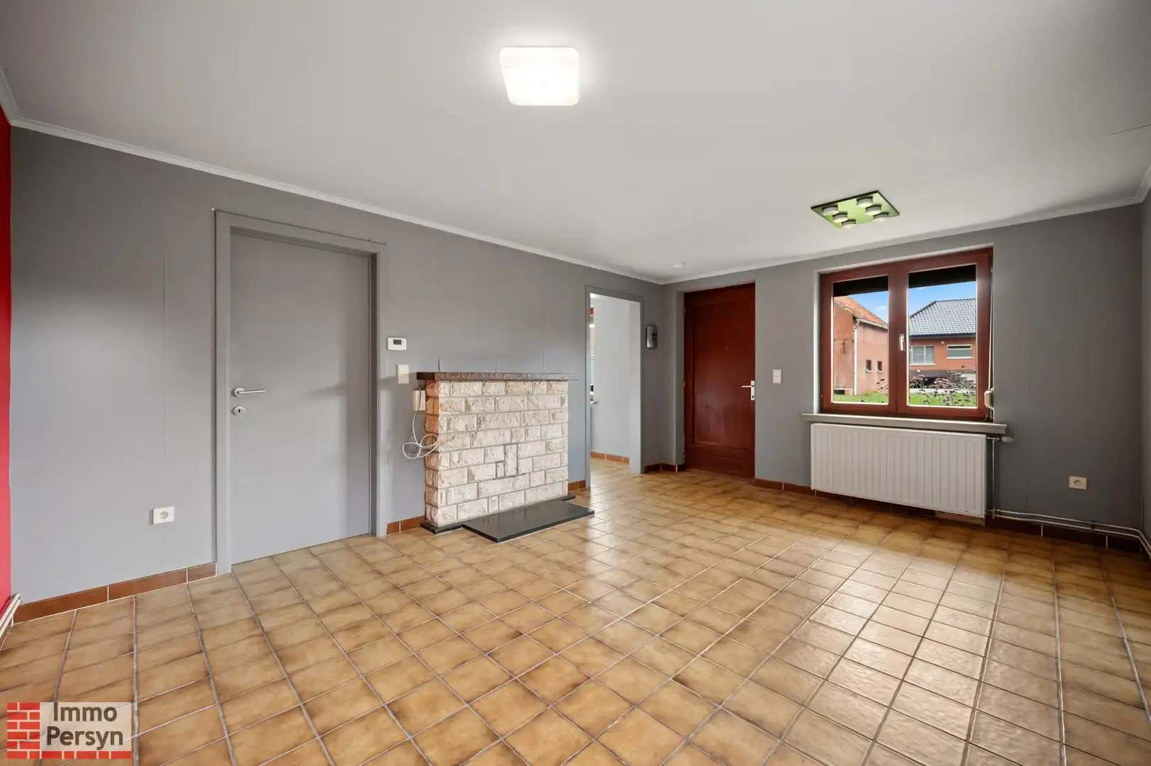 Vrijstaande bungalow met bijgebouw op een riant perceel foto 27