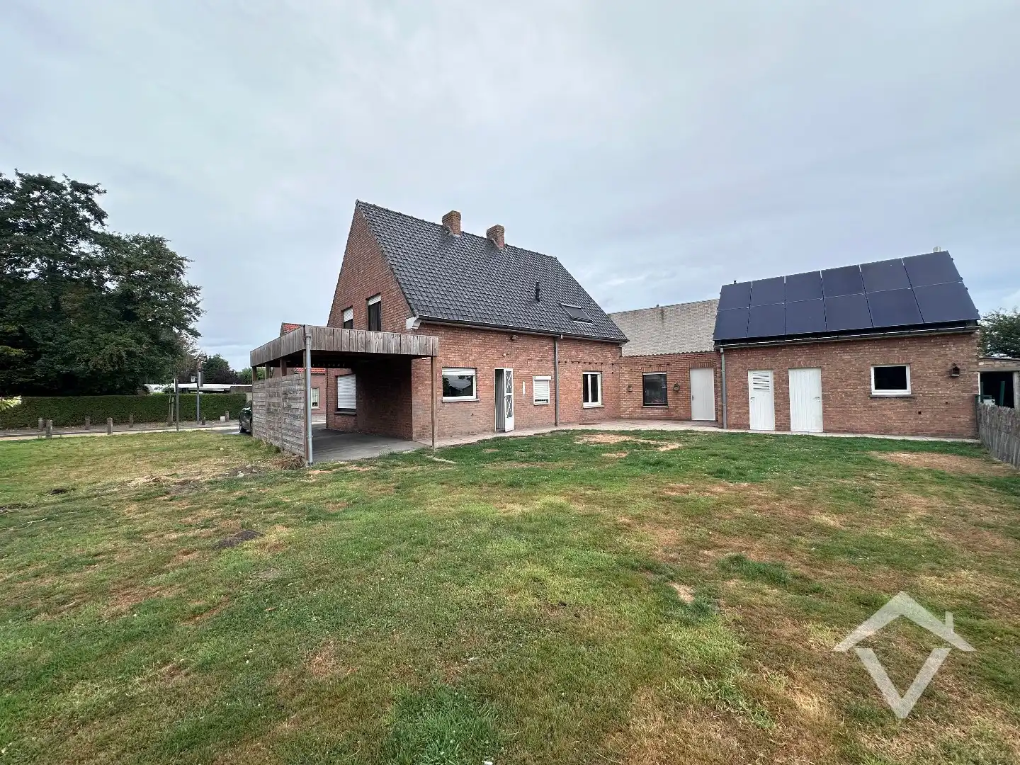 Alleenstaande woning met 3 slaapkamers en tuin te Koekelare foto 22