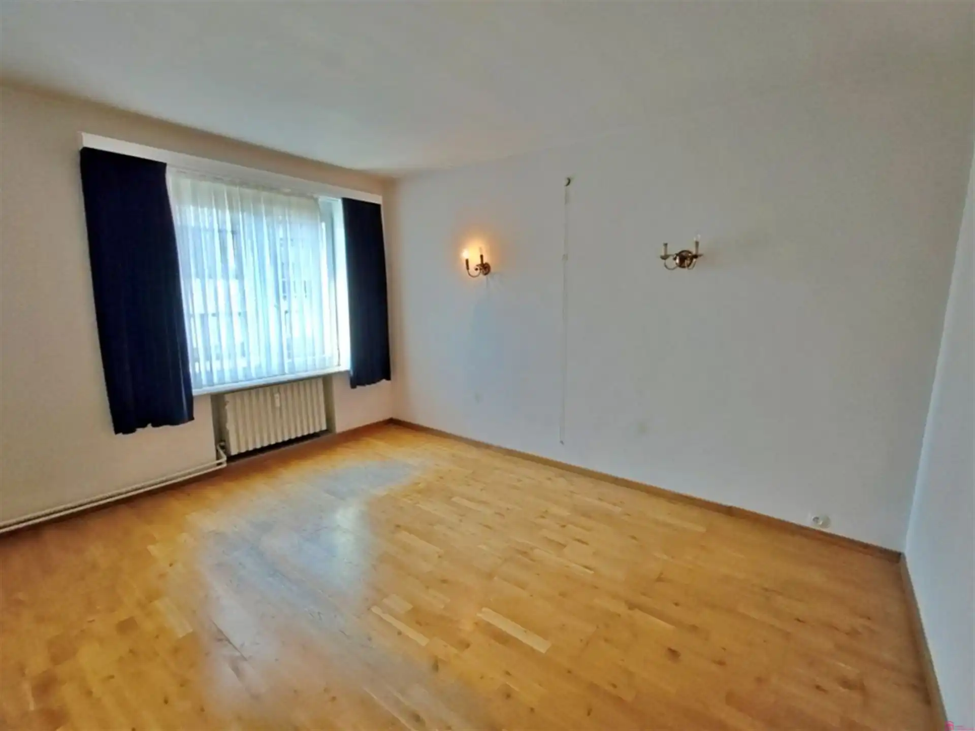 Zeer centraal gelegen appartement op bovenste verdieping foto 10