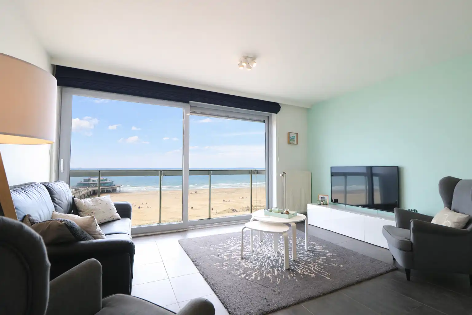 Recent en ruim appartement (94m²) met 3 slaapkamers en fenomenaal zeezicht. foto 3