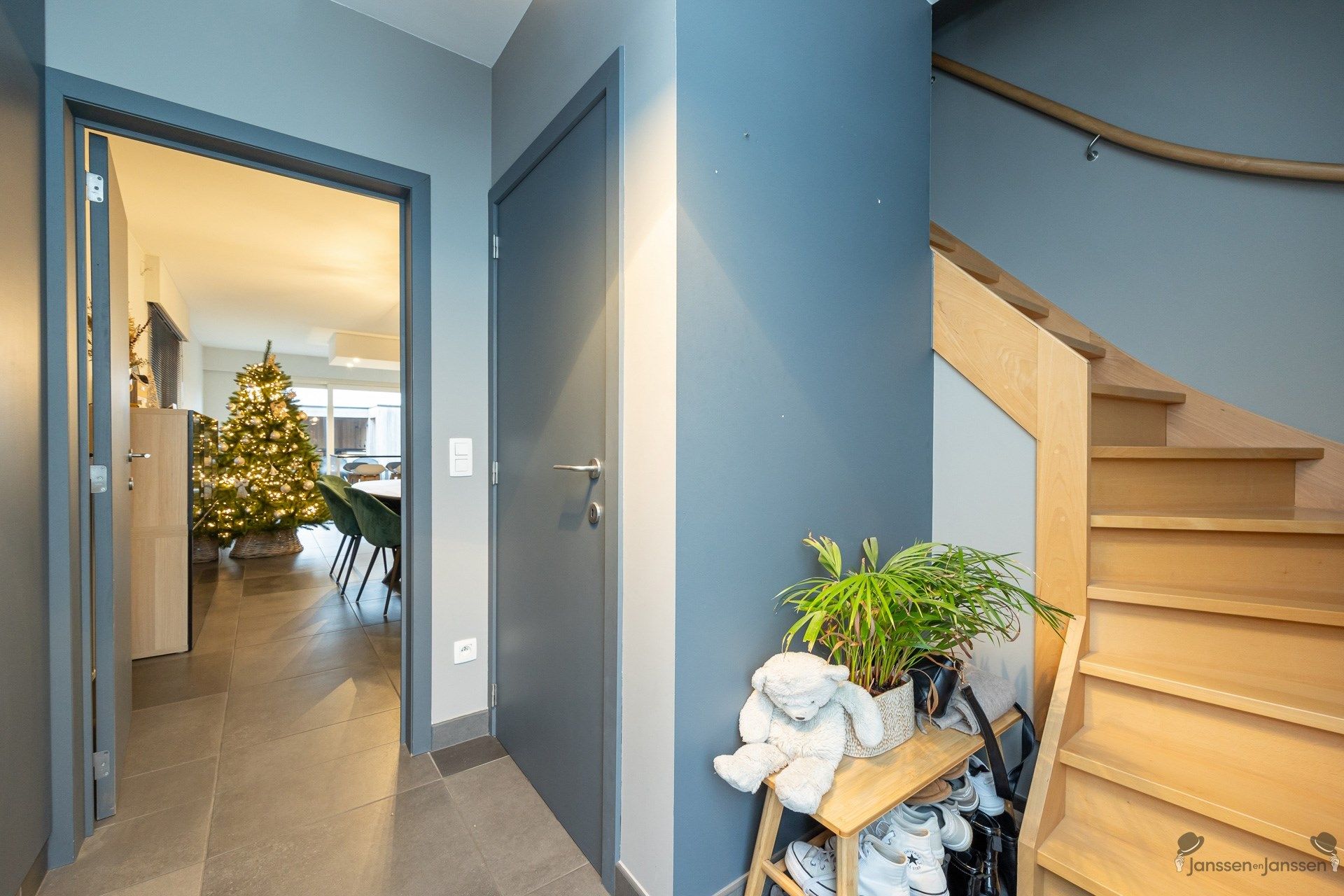 Moderne en energiezuinige gezinswoning met luxe buitenruimte in Hamme  foto 4