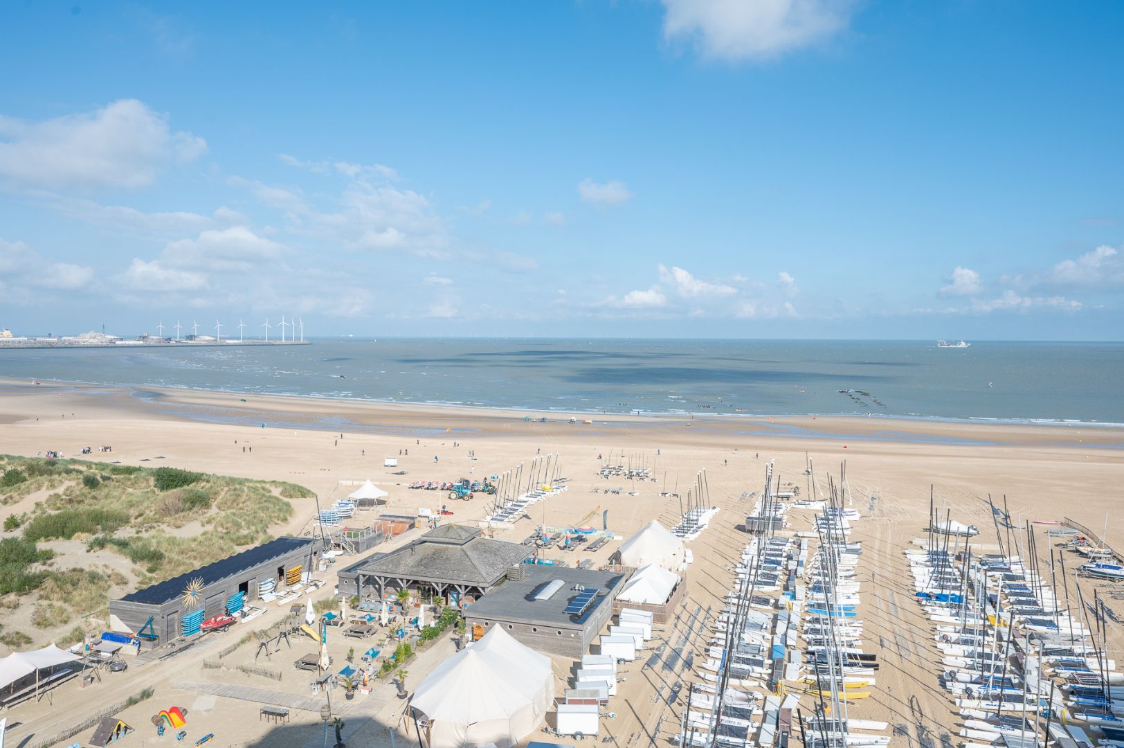 Prachtig hoekappartement met frontaal zeezicht en zonneterrassen in Duinbergen foto 21