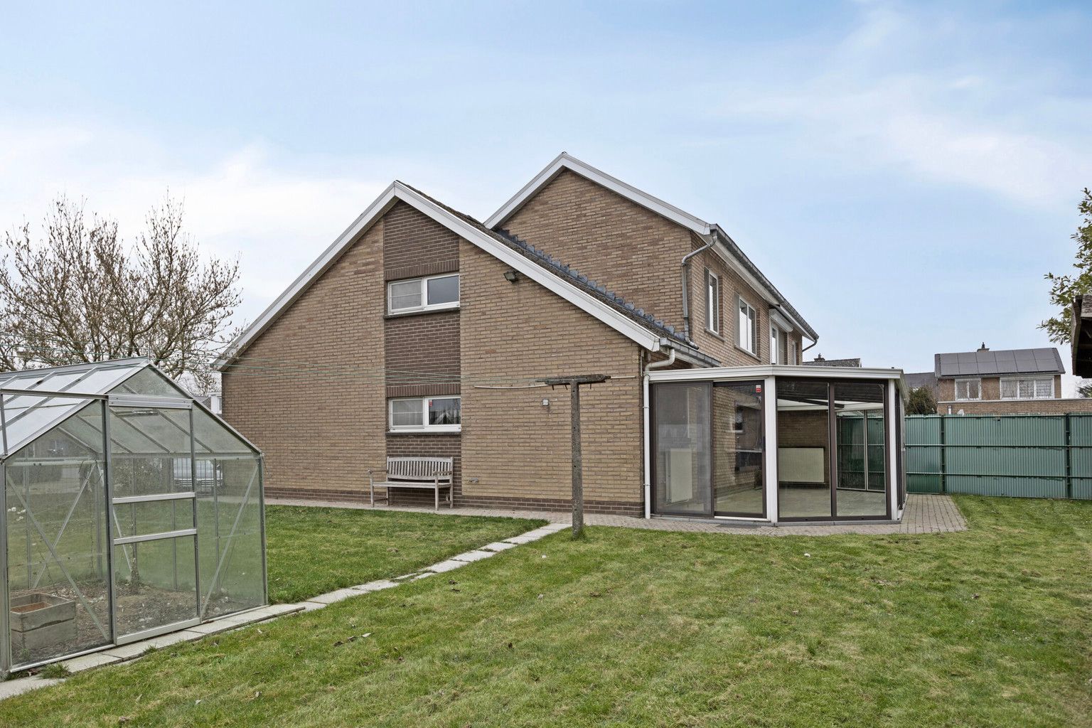 immo DAVID stelt voor: ruime en lichtrijke 3-gevelwoning  foto 25