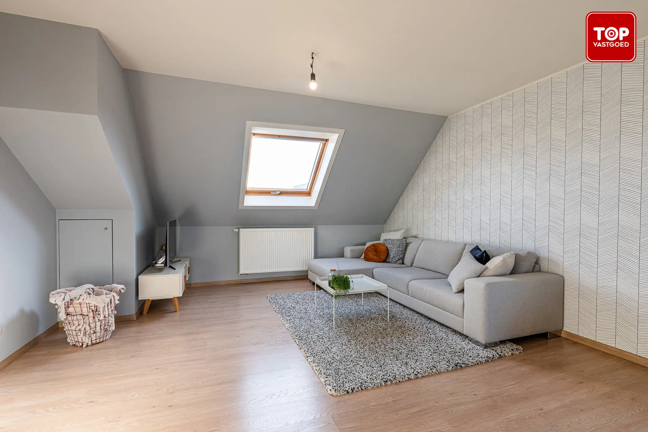 Instapklaar appartement in centrum Waarschoot foto 5