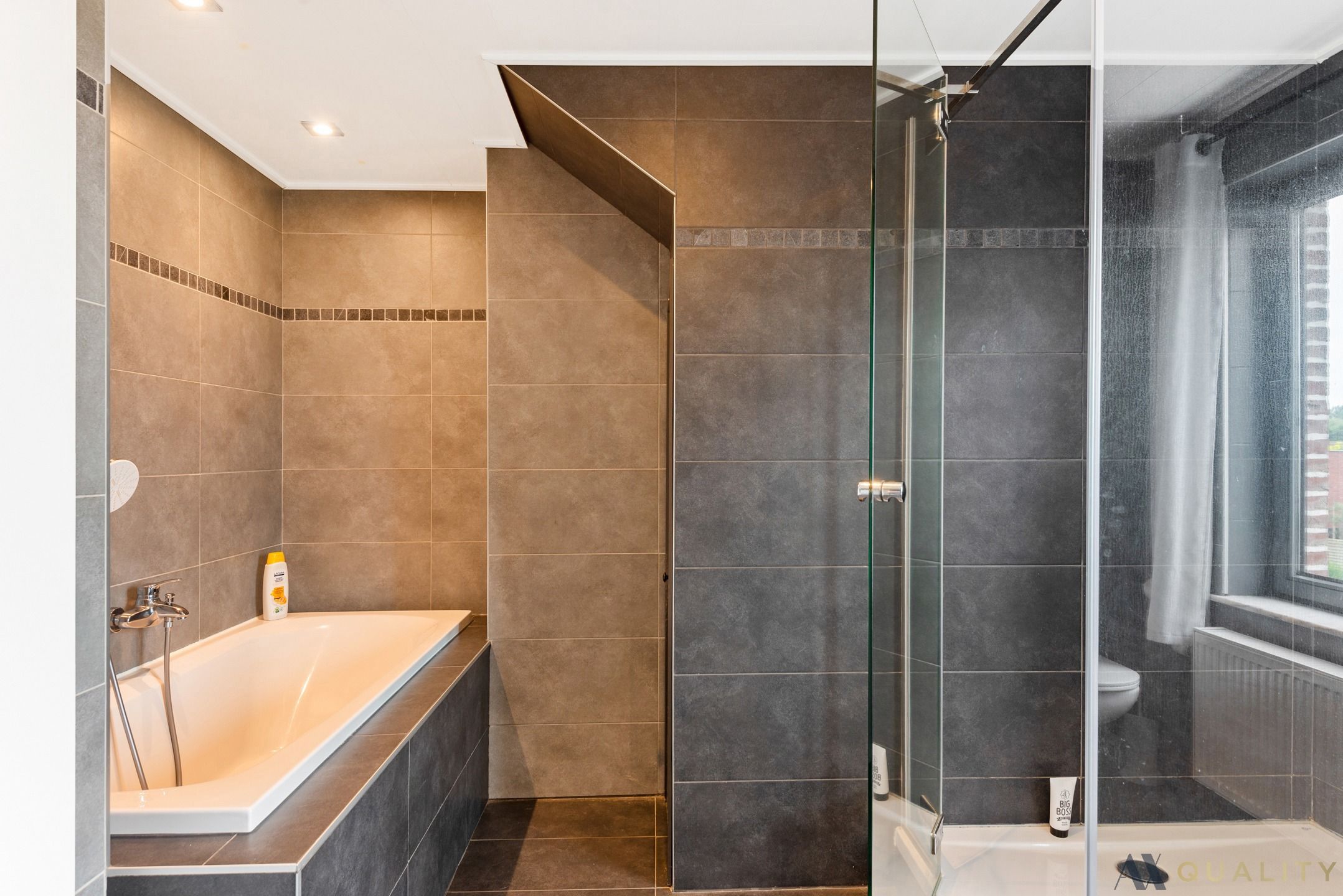 Ruime woning in het charmante Branst foto 16