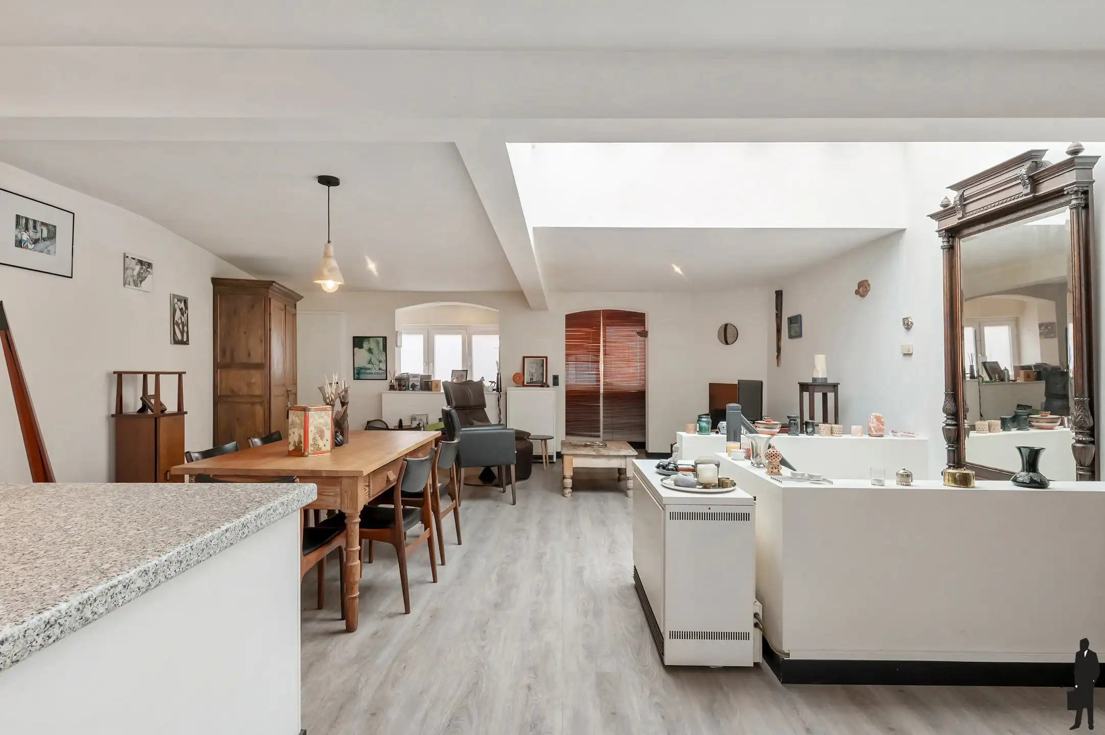 Karaktervol duplex penthouse met charmant terras in historisch Antwerpen foto 10