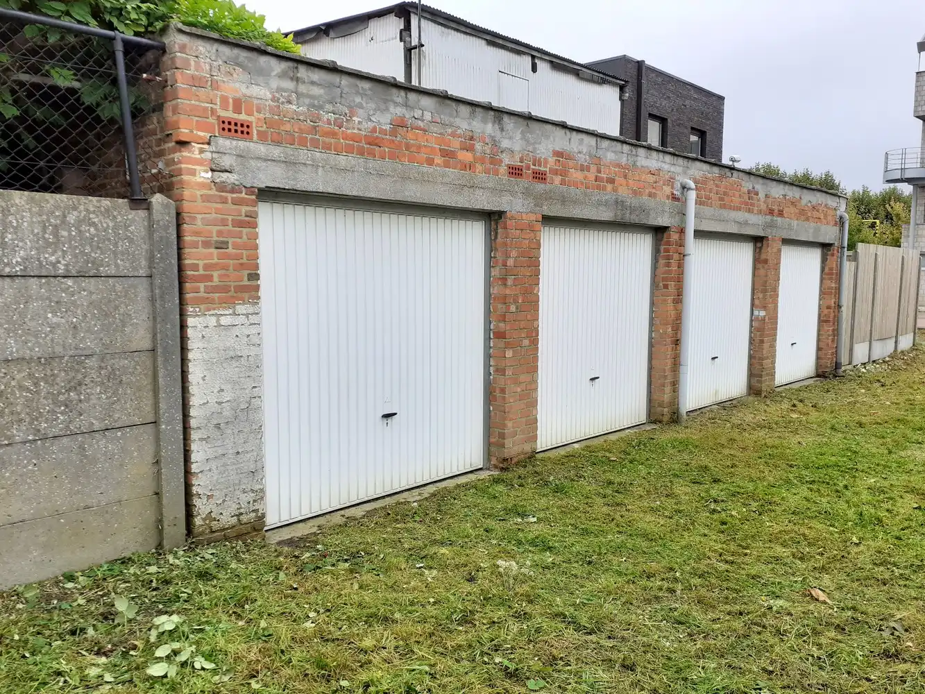 Garagebox te huur vlakbij centrum Mechelen foto 2