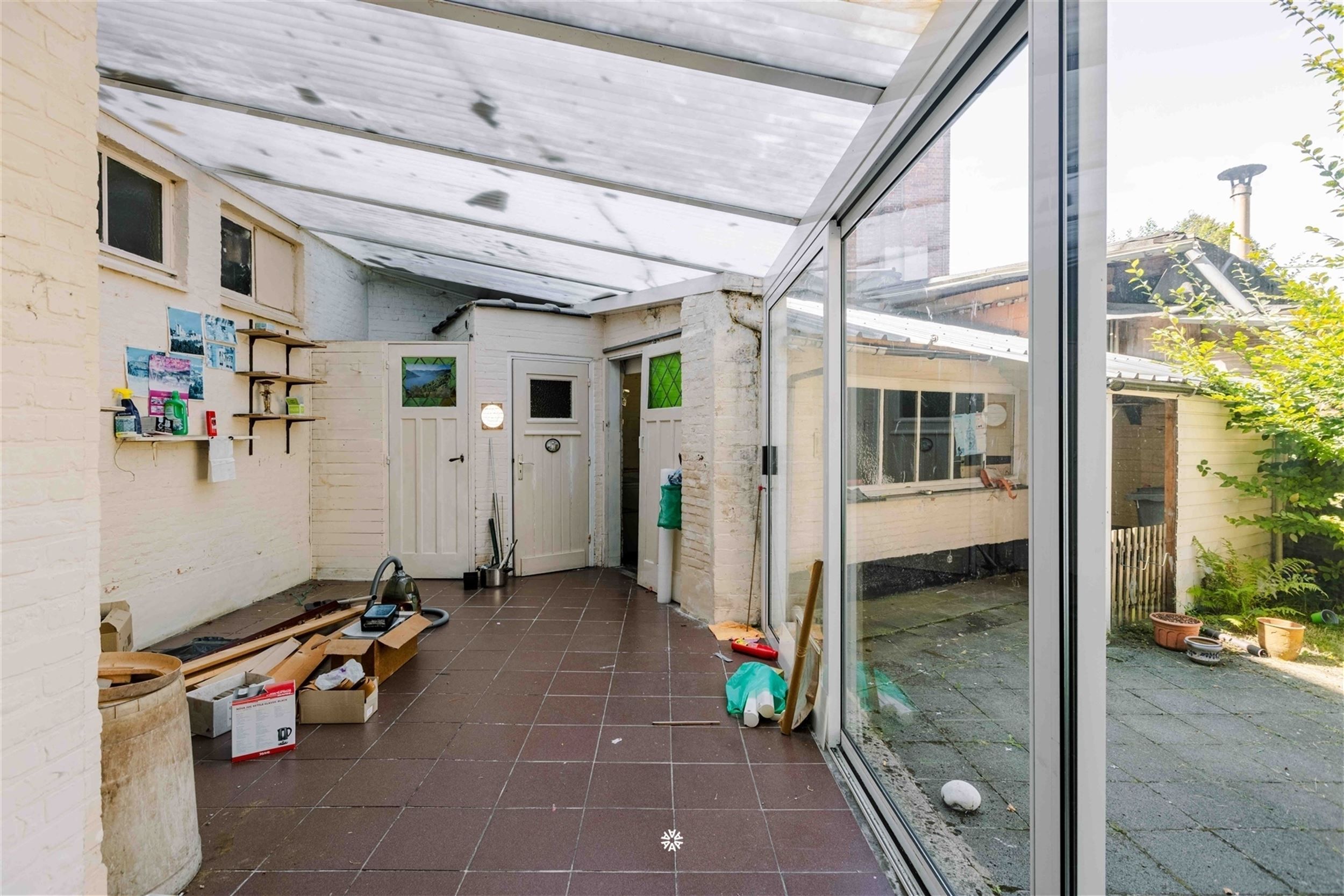 Te renoveren woning op een centrale locatie in Sint-Niklaas foto 6