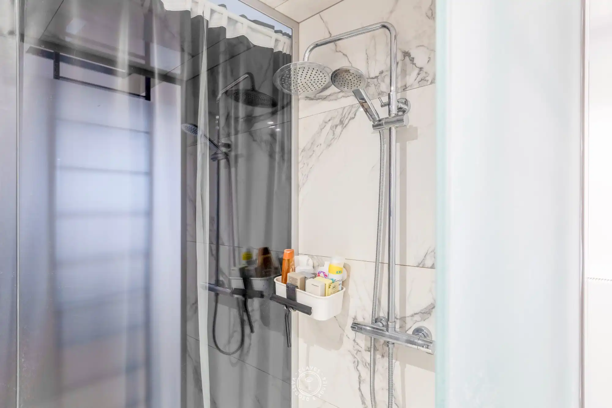 Sfeervol duplex appartement met terras en 1 slaapkamer foto 11