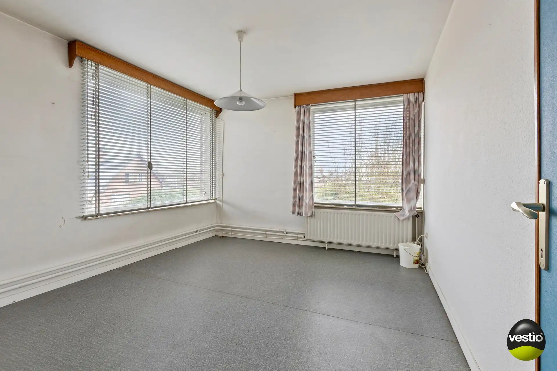 Rustig gelegen woning in Kermt op mooi perceel van 800 m². foto 17