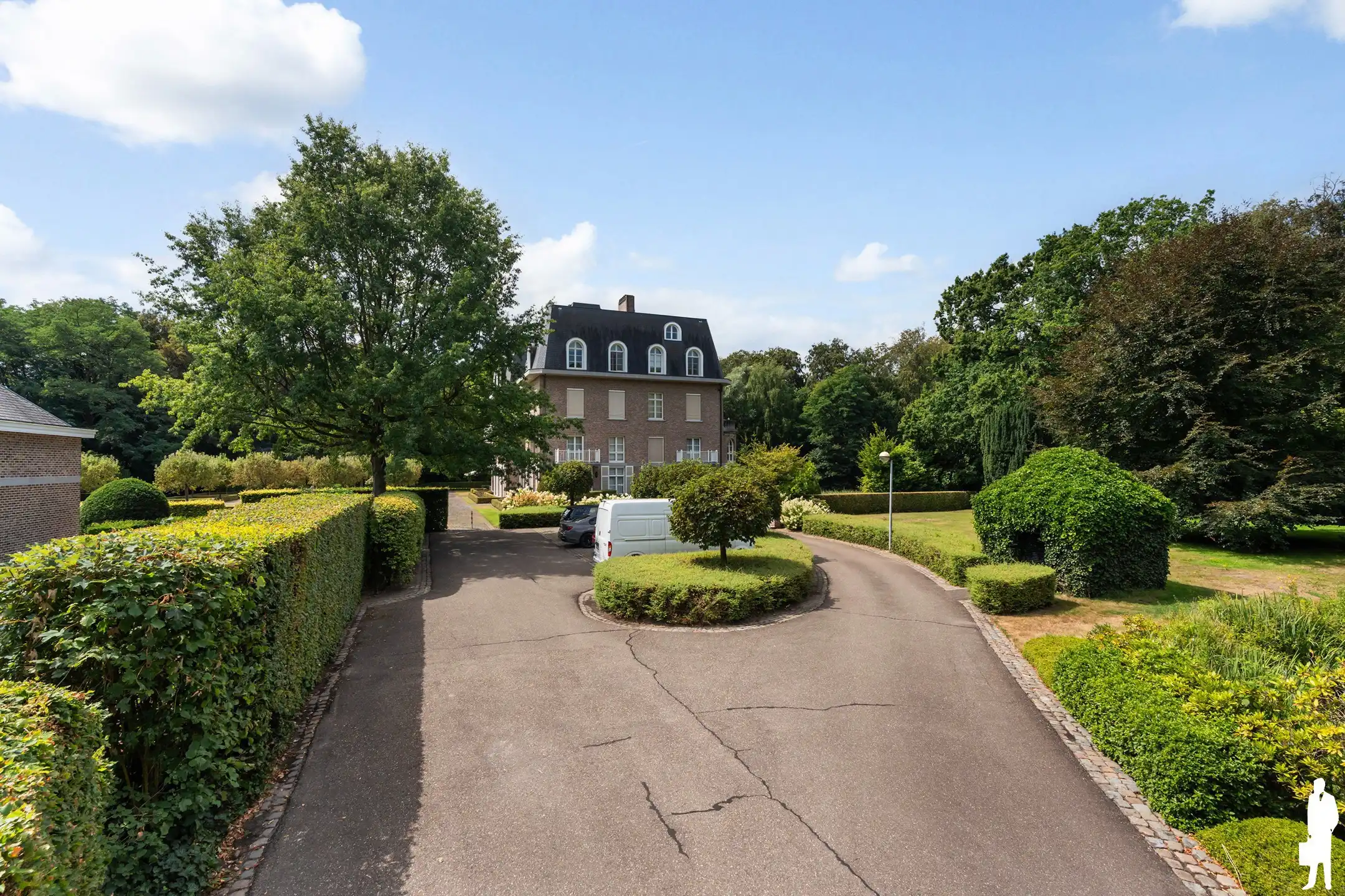 Exclusieve duplex-penthouse van ca. 213 m² in kasteel Blauwhof met 2 terrassen, lift en garagebox foto 41