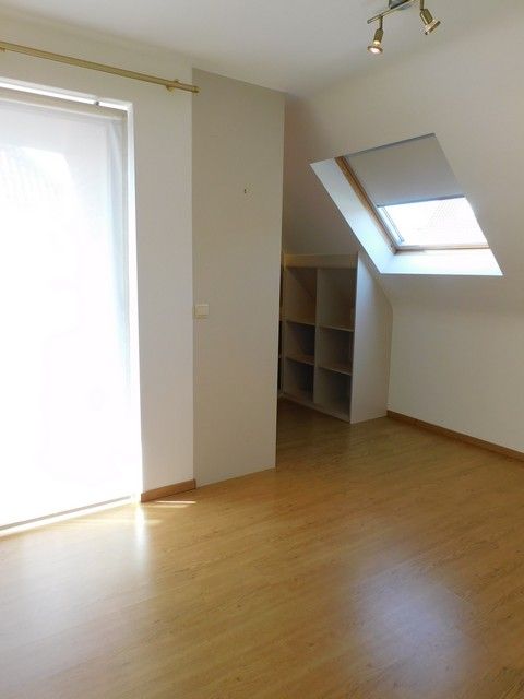 Ruim duplex appartement met 3 slaapkamers in het centrum   foto 17