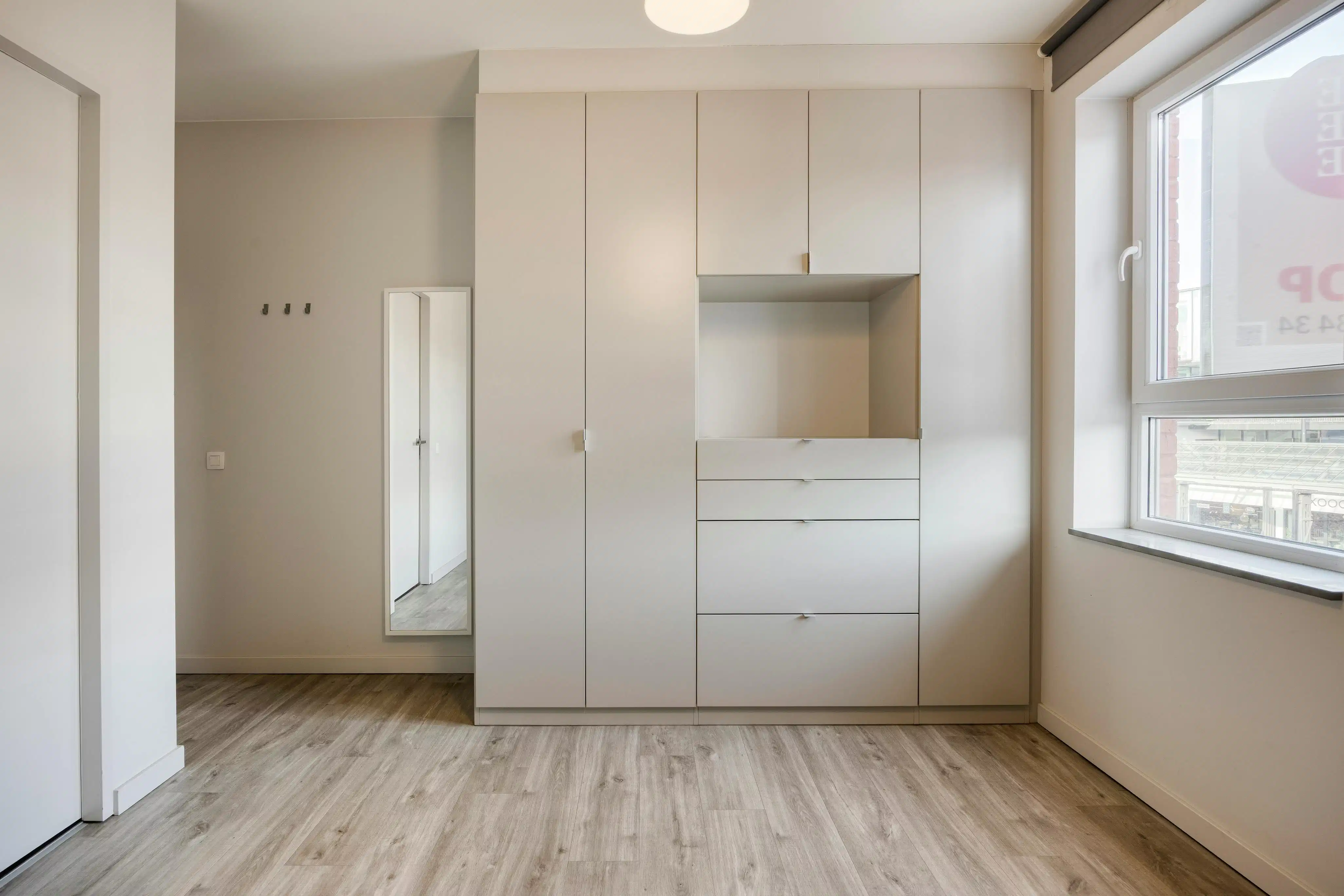 Lichtrijk hoekappartement met open zicht te Gent foto 10