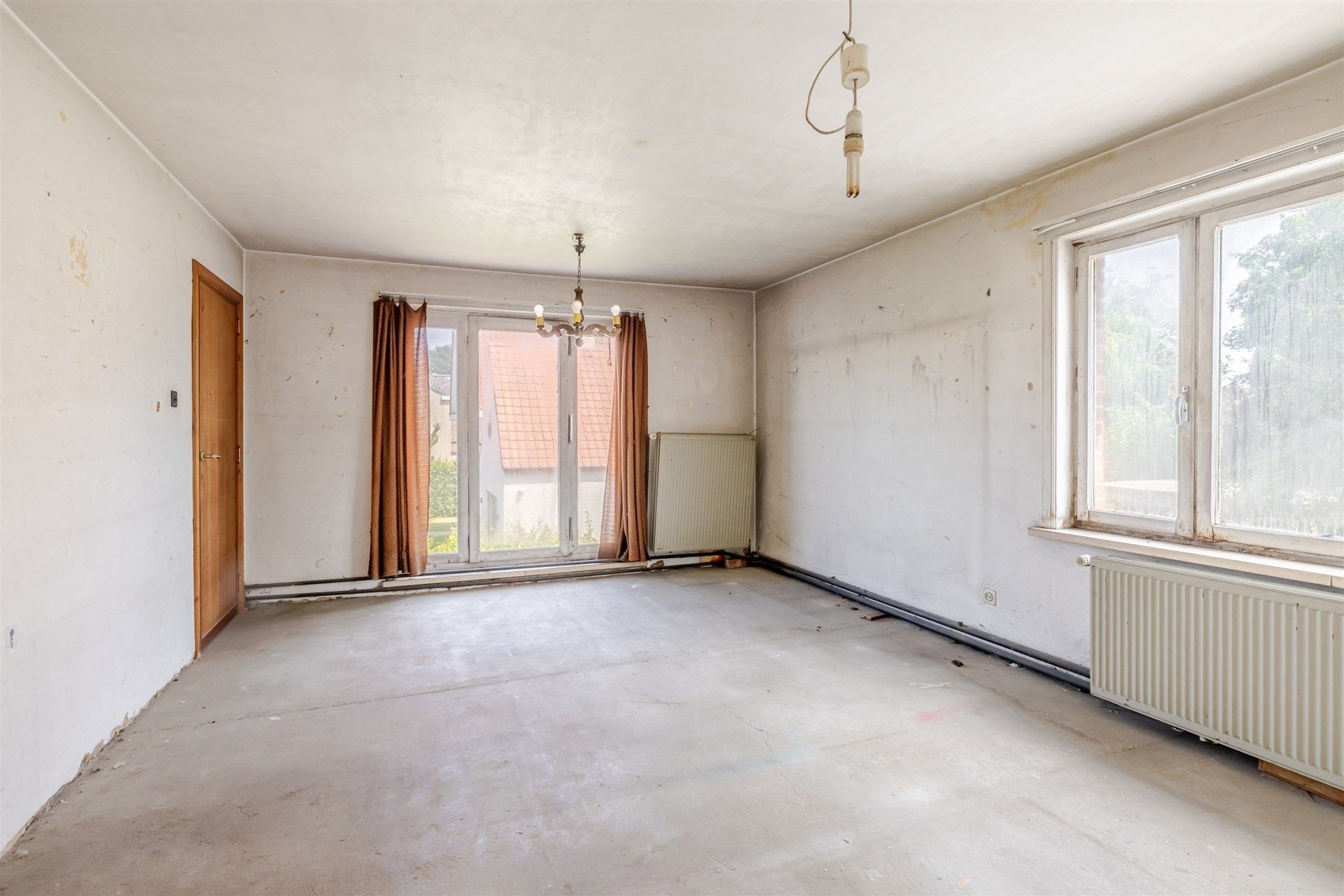 Halfopen renovatiewoning met  verdere mogelijkheden in centrum Wetteren foto 18