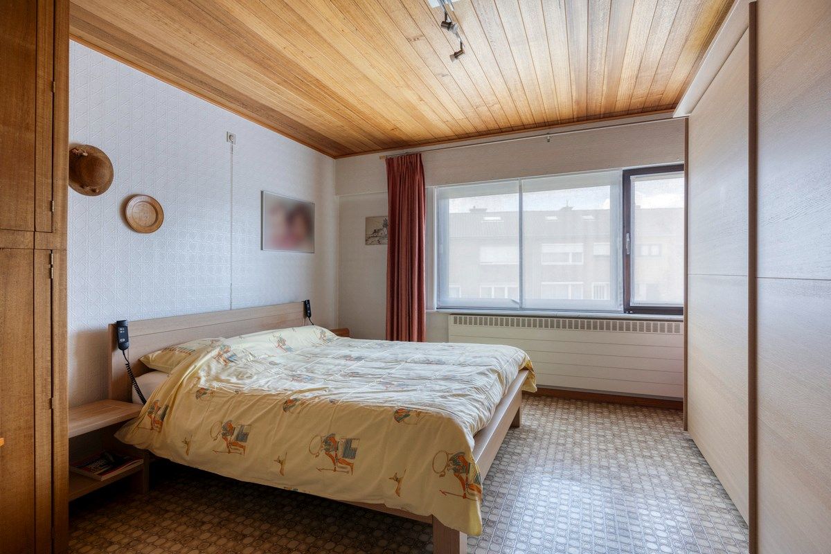 Halfopen woning met 3 slaapkamers en dubbele garage foto 11