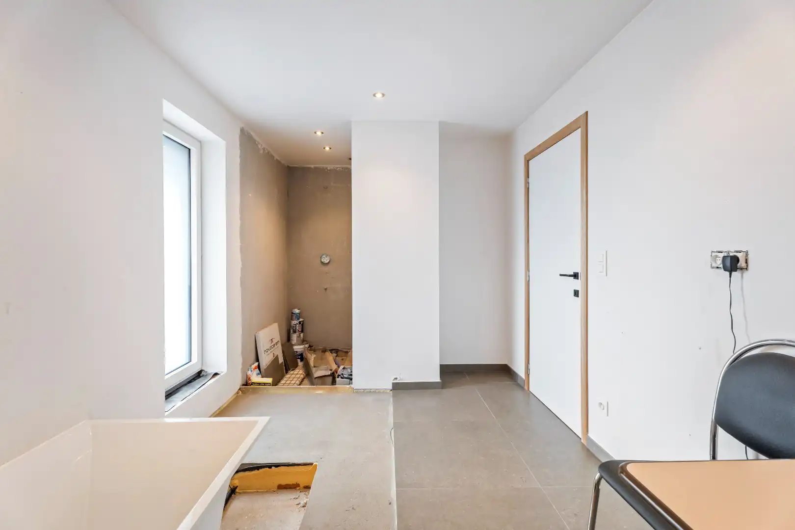 Ruime gezinswoning met 5 slaapkamers, dubbele garage en zuidgerichte tuin nabij Diksmuide foto 32