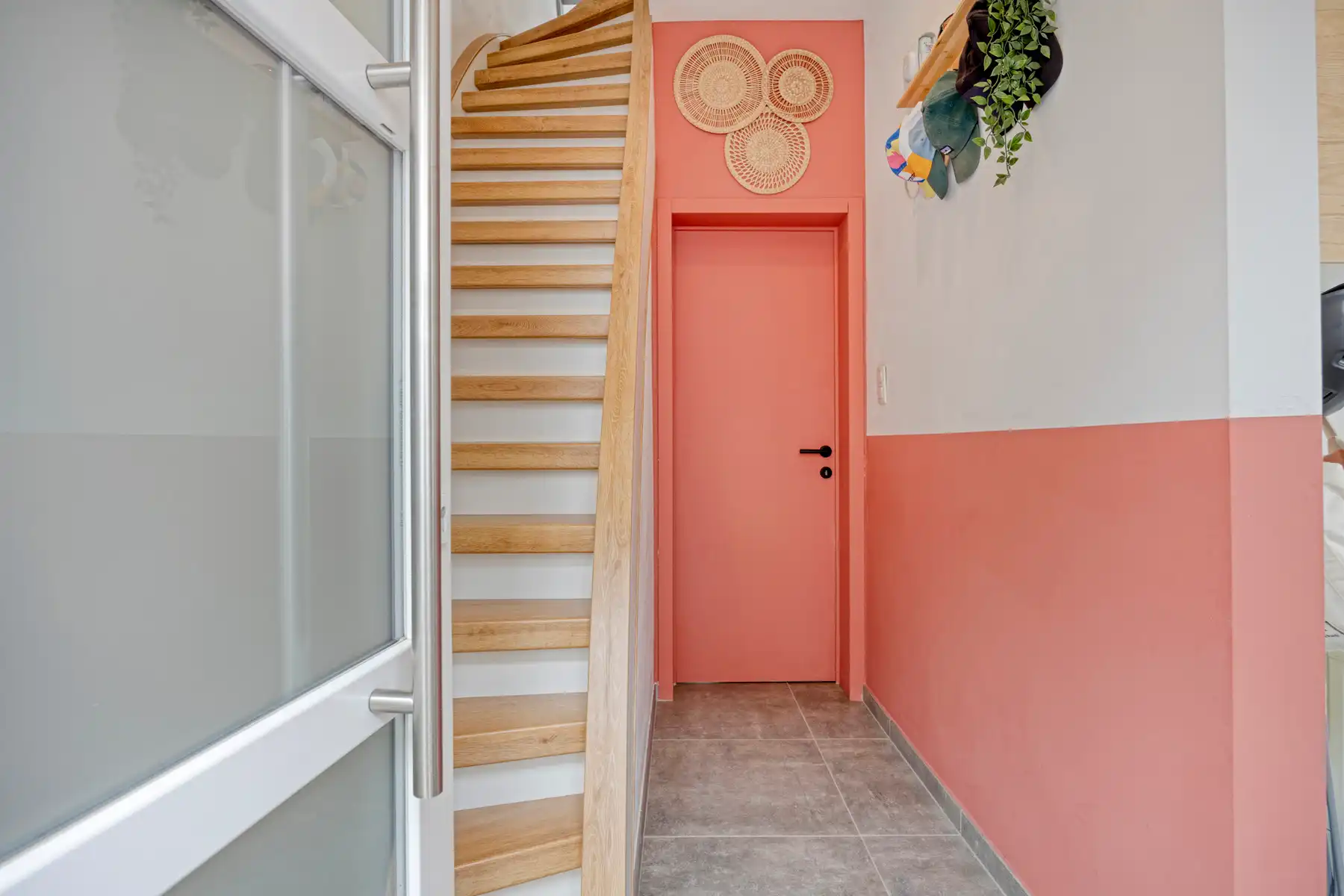 Instapklare stadswoning met 3 kamers en ruime tuin foto 6