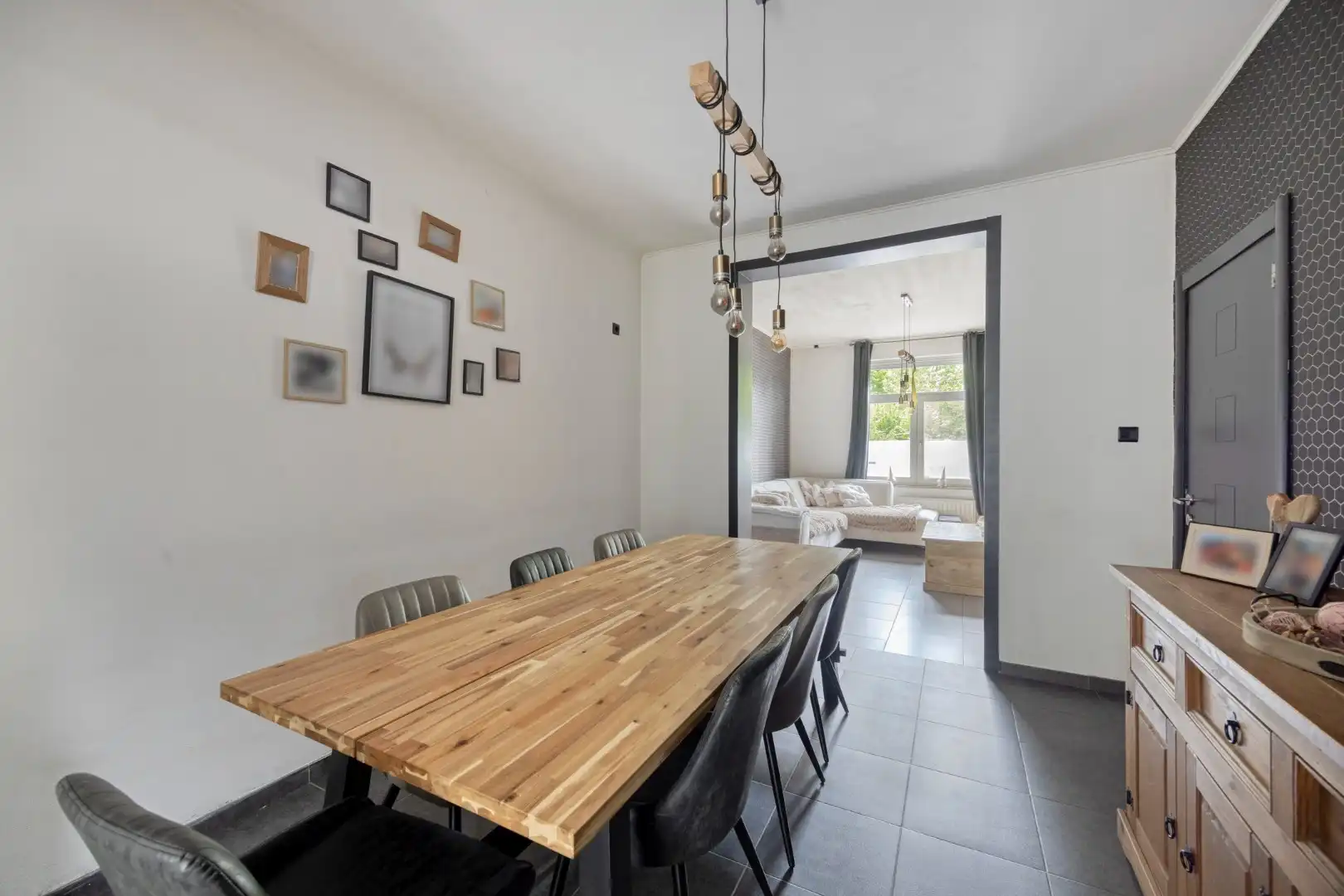 Gerenoveerde woning met 4 slaapkamers en tuin - centrum Tongeren foto 4